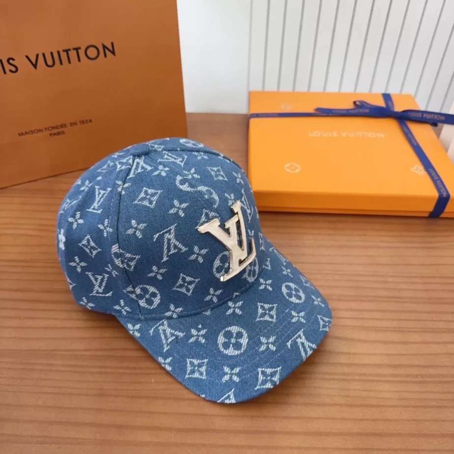 Louis Vuitton Caps – LVC026