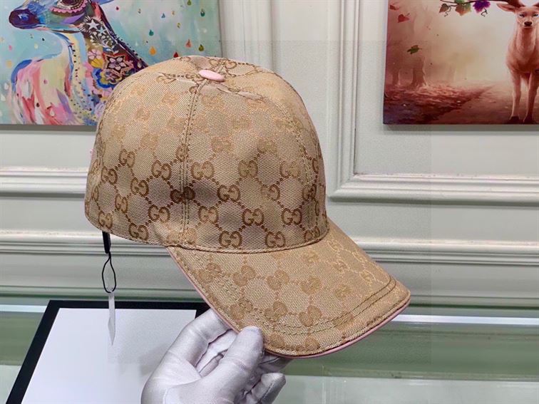 GUCCI GG CANVAS BASEBALL HAT – GH047
