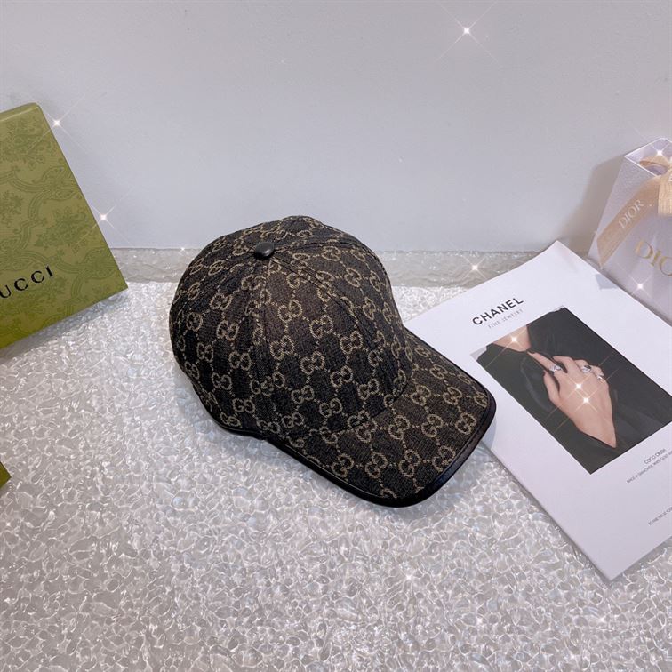 GUCCI GG CANVAS BASEBALL HAT – GH125