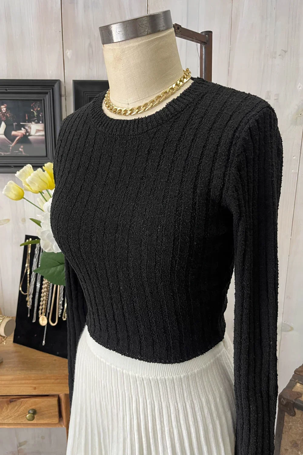 Black Ribbed Long Sleeve Fitted Cropped Boutique Knit Sweater Top