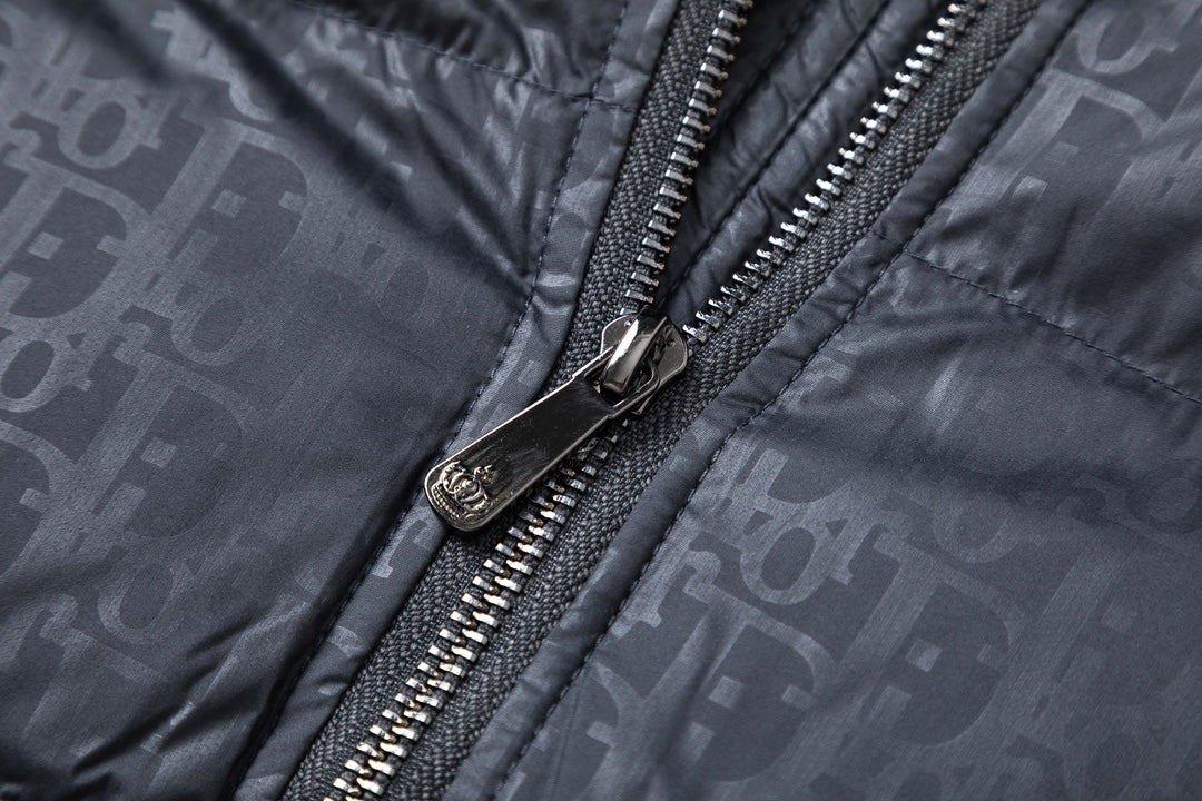 Removable jacquard down jacket