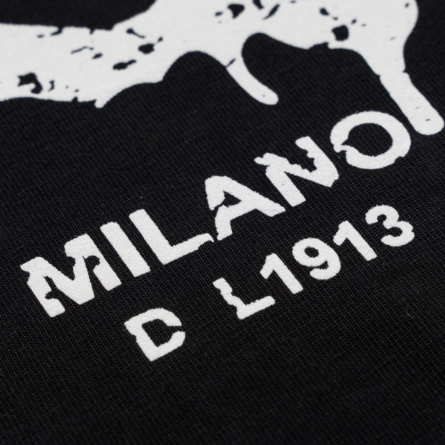 Printed T-Shirt: High-End Fashion Statement-1169