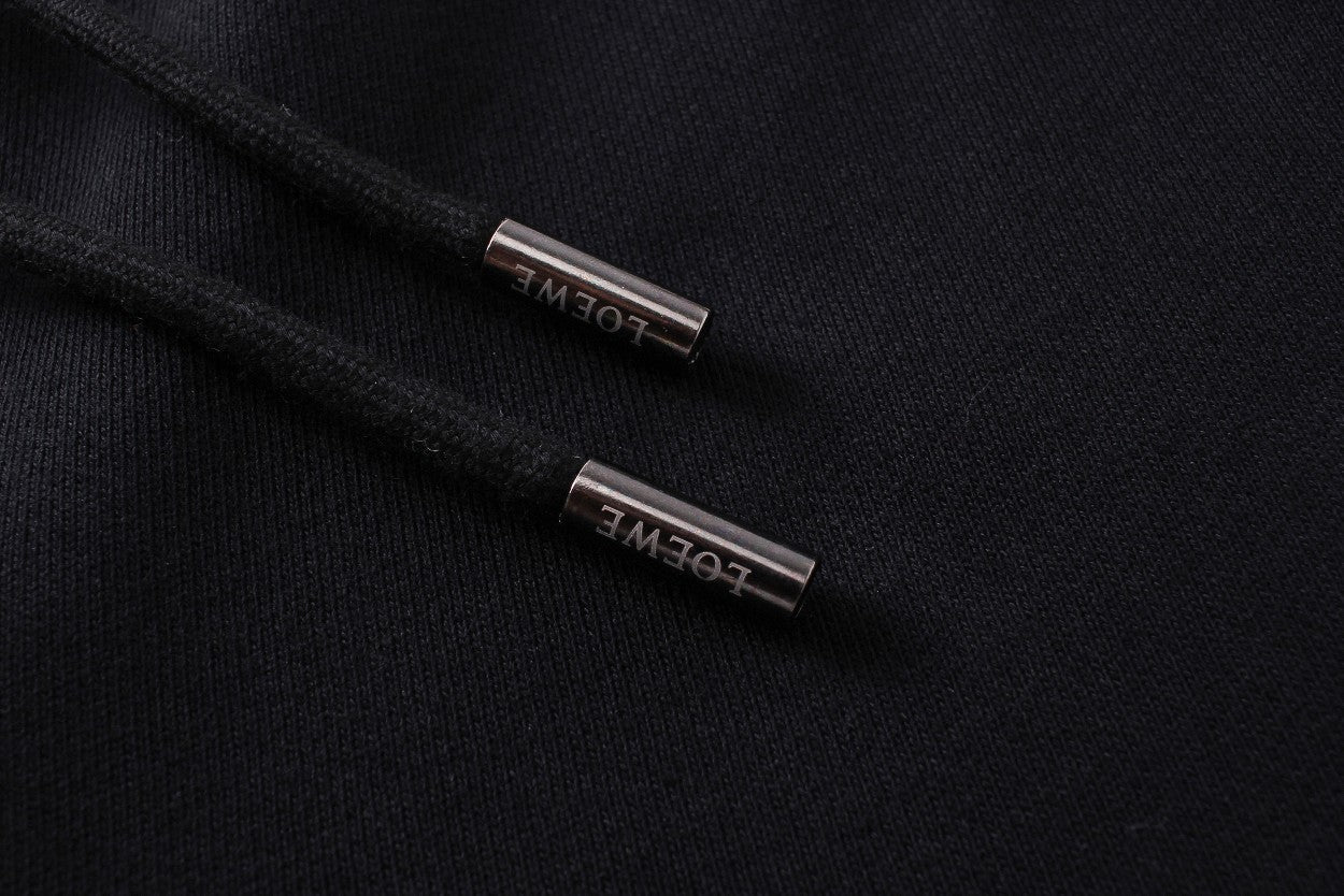 Three-dimensional embroidery trousers