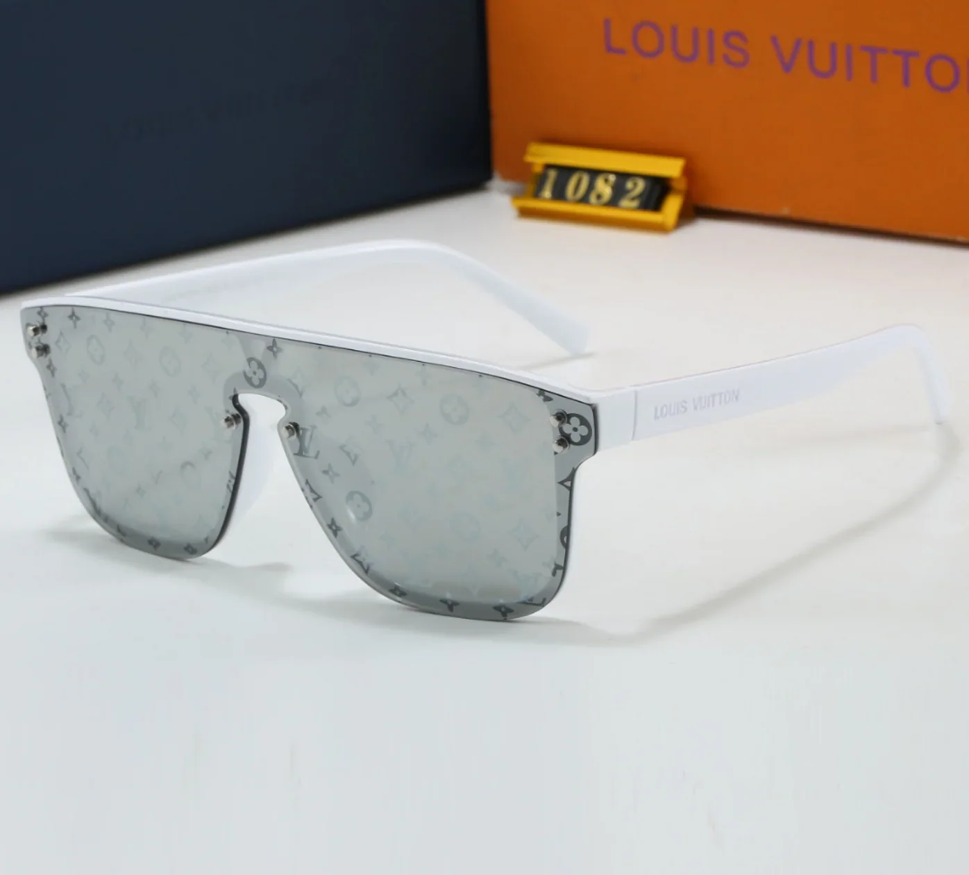 7 colors hot print sunglasses  1082