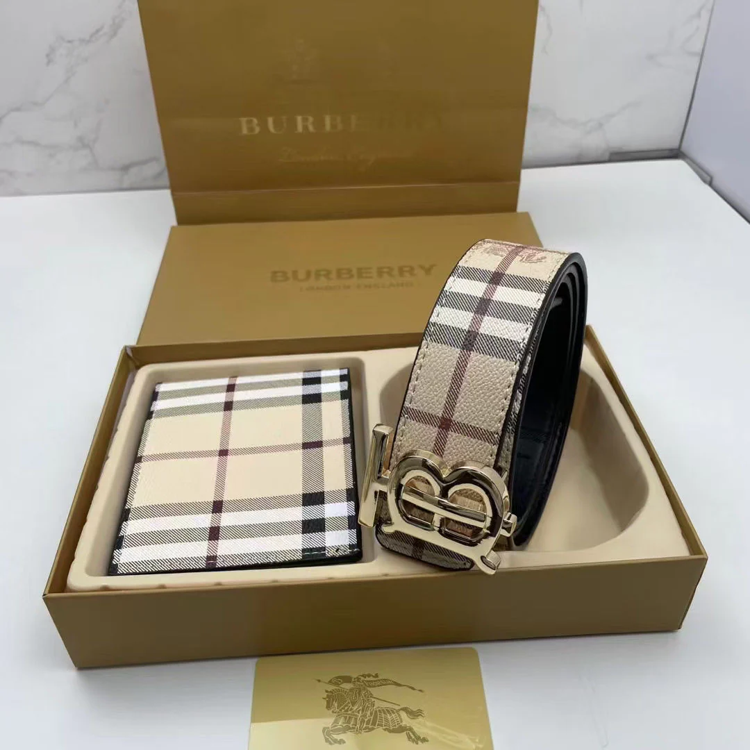 Plaid wallet + belt gift box