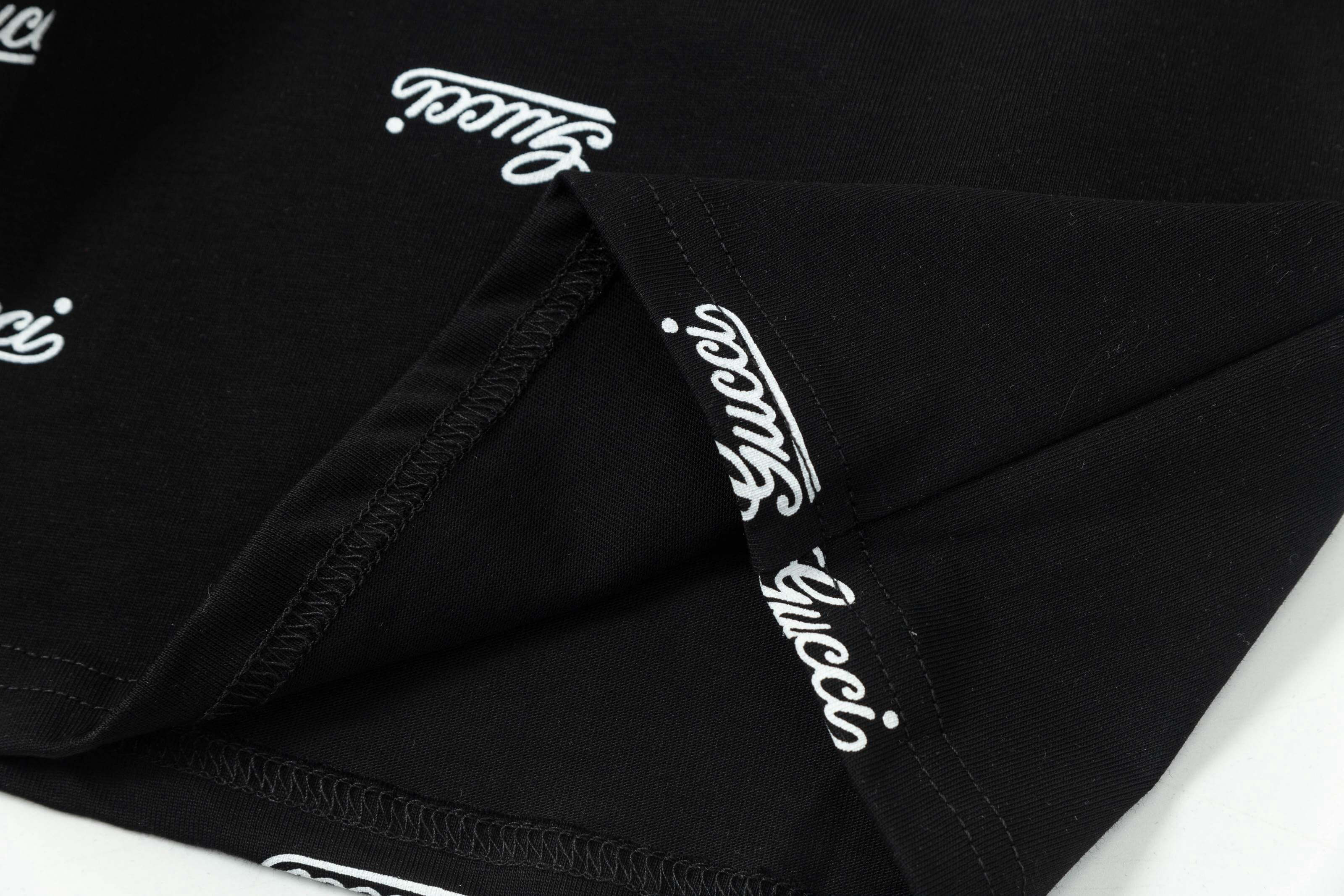 Full Letter Print Shorts