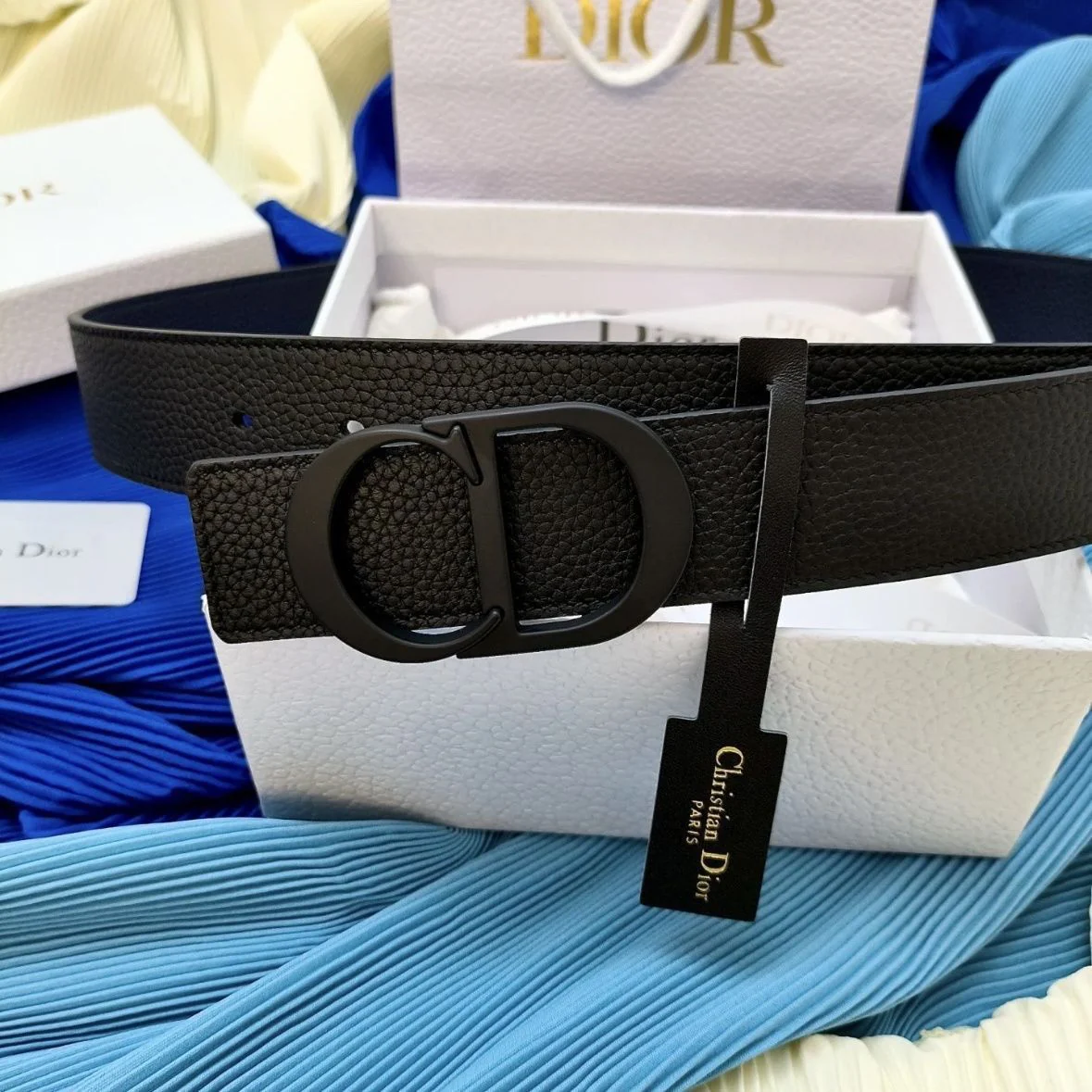 Double-sided leather belt