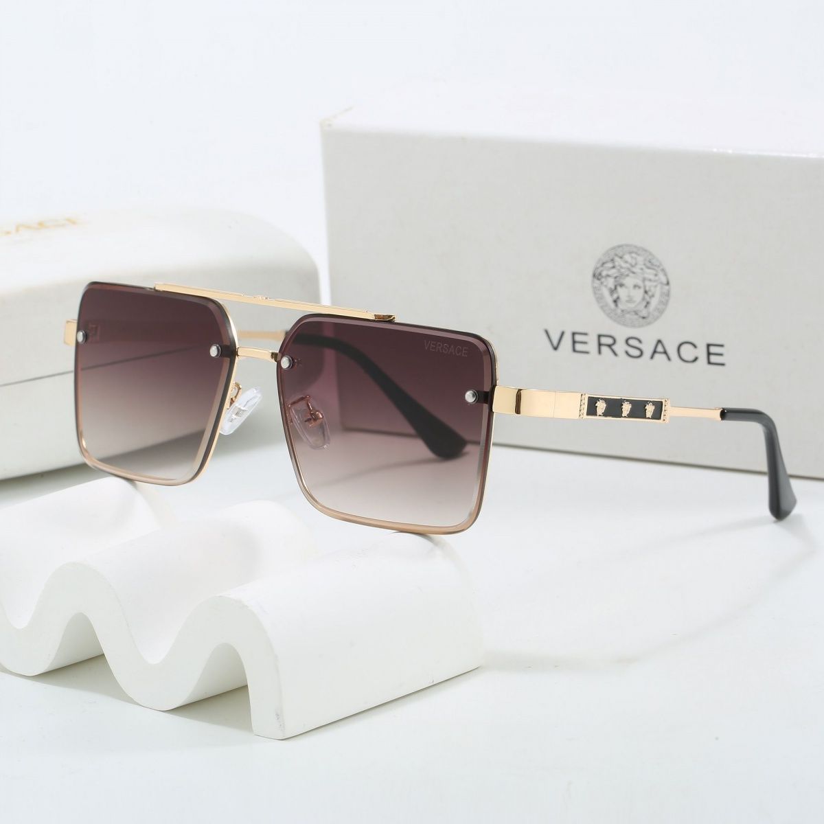 Gradient two-tone metal square sunglasses