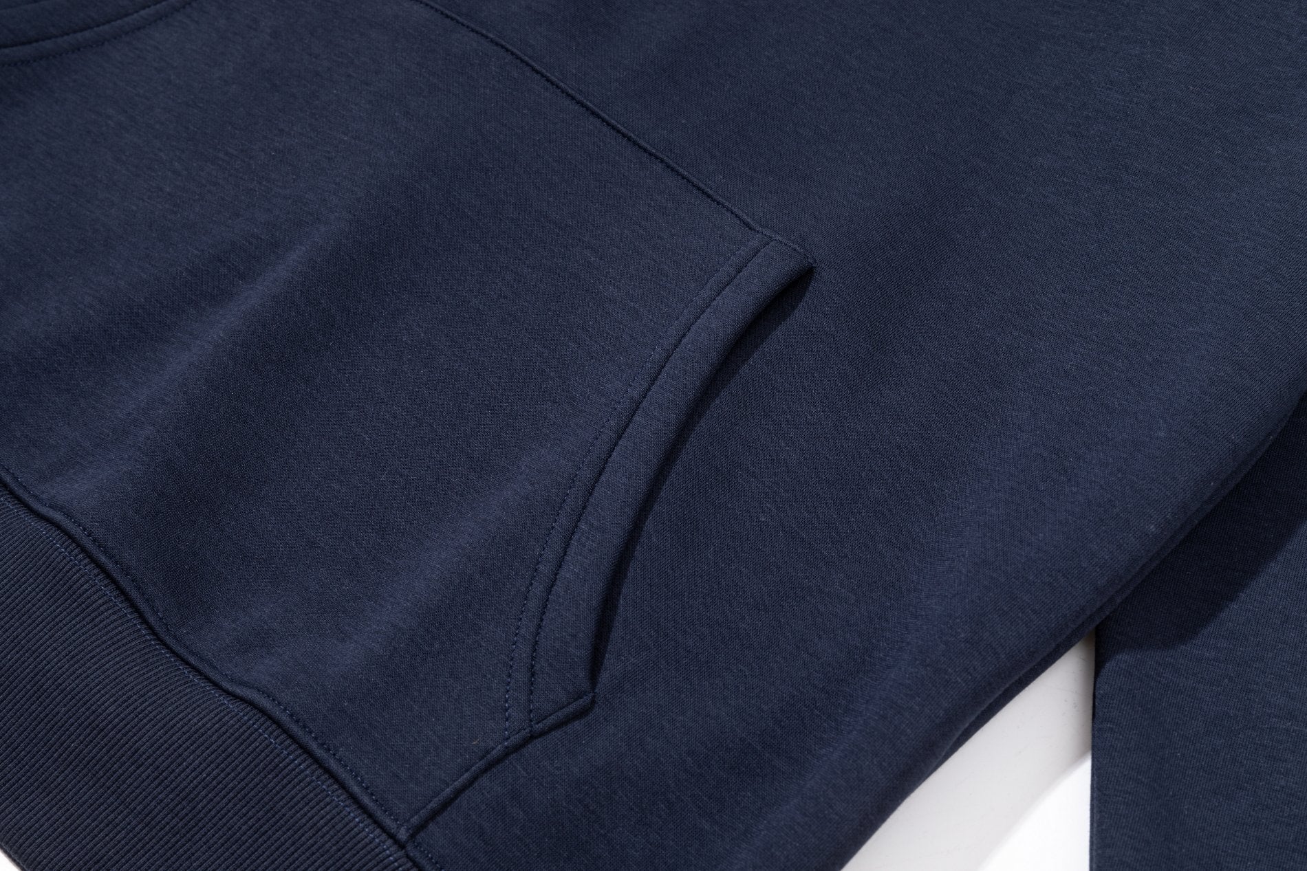 Embroidered cotton hooded sweatshirt