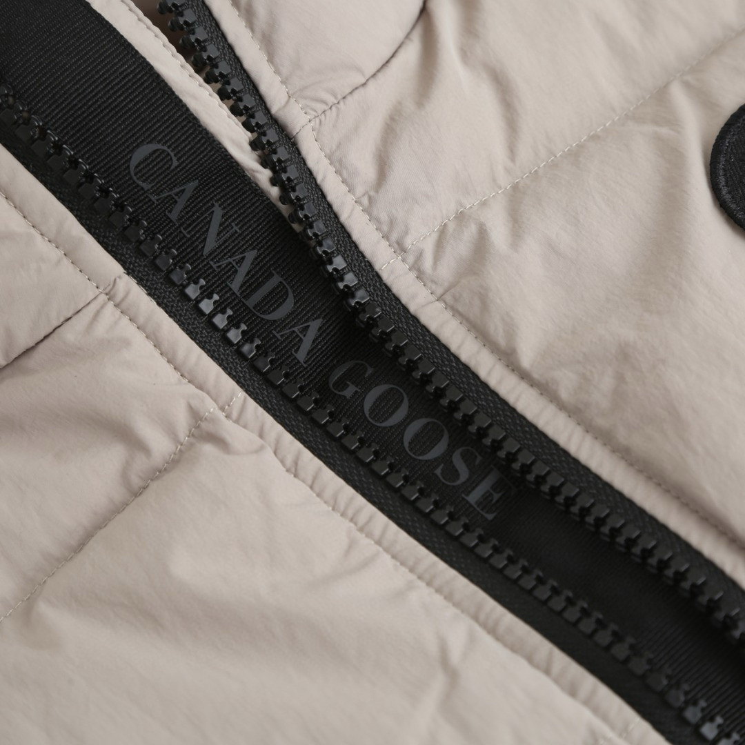 High-necked down vest