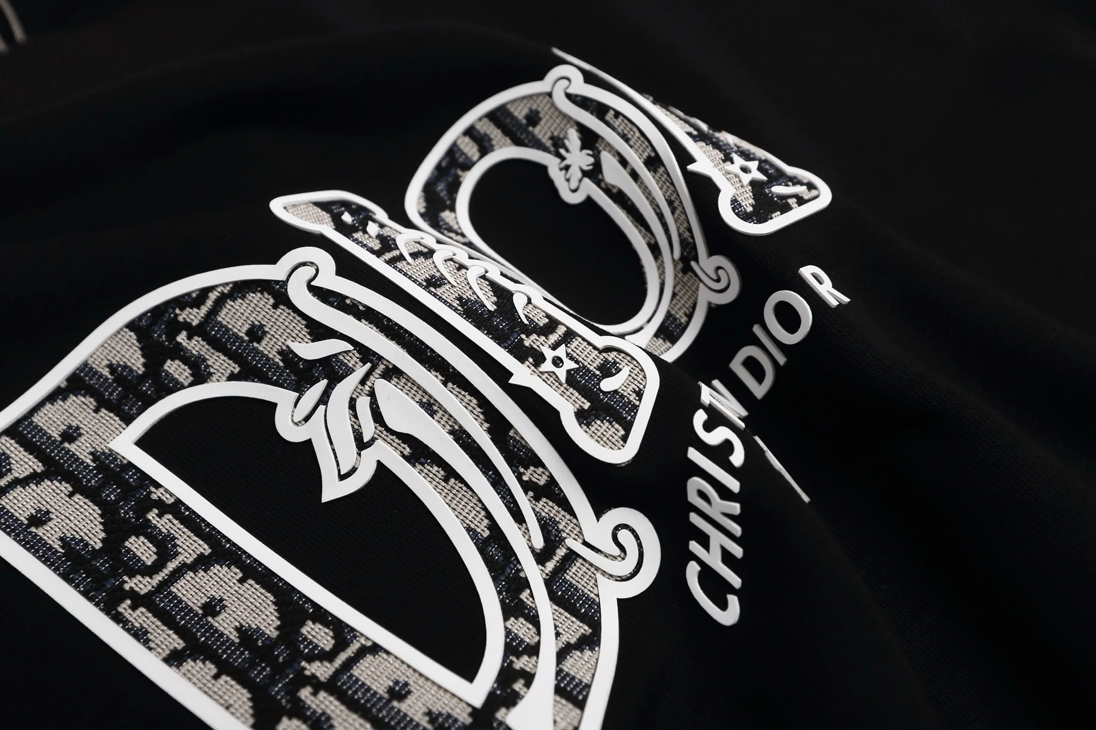 Embroidered printed cotton sweatshirt