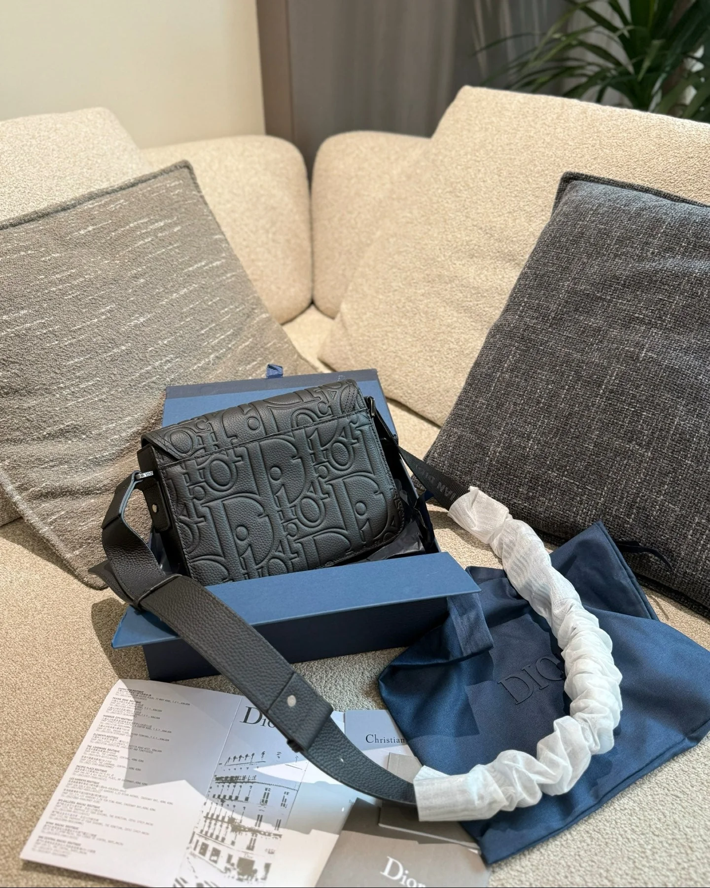 Men's Messenger Crossbody Bag