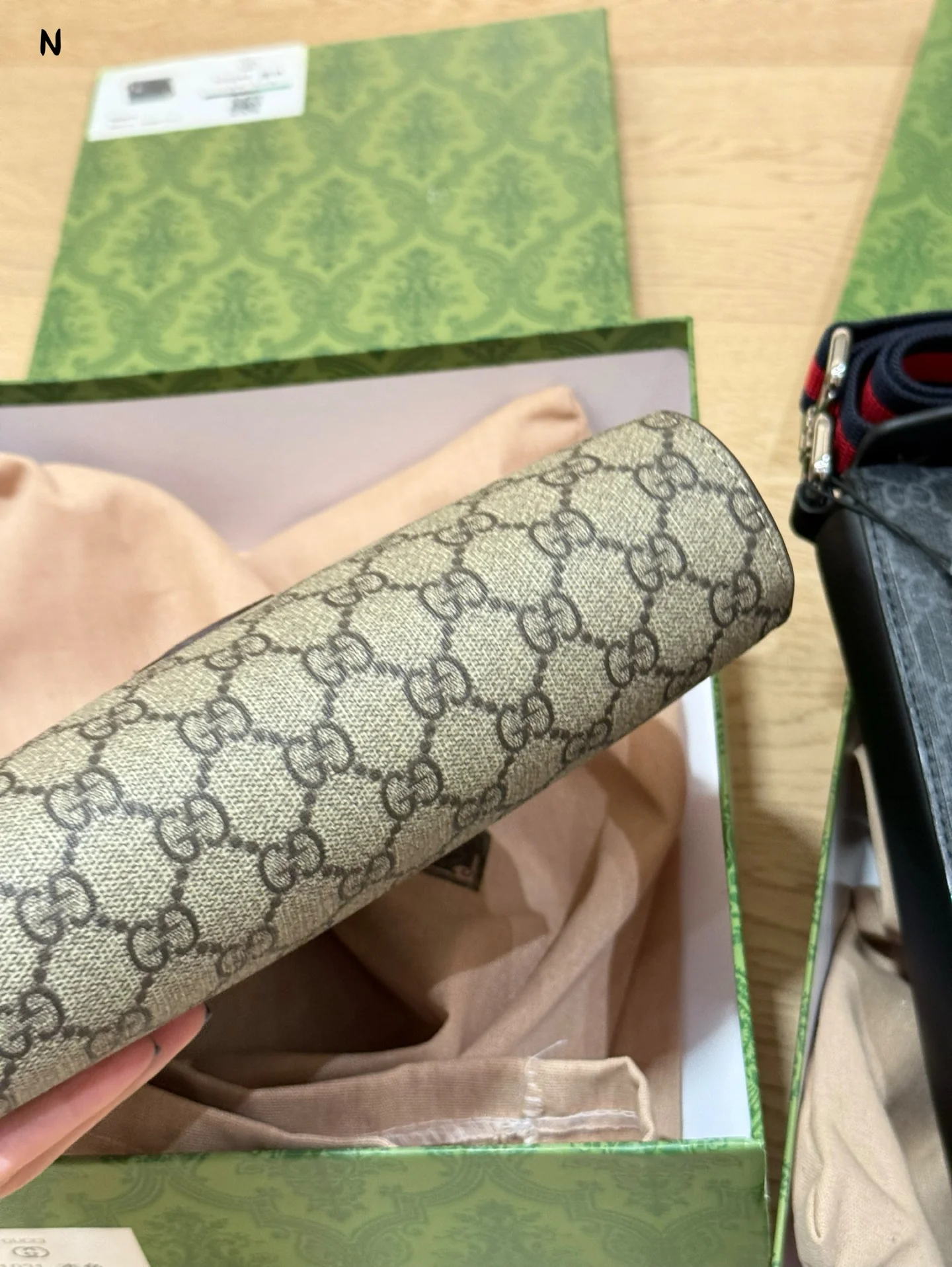 Men's crossbody bags