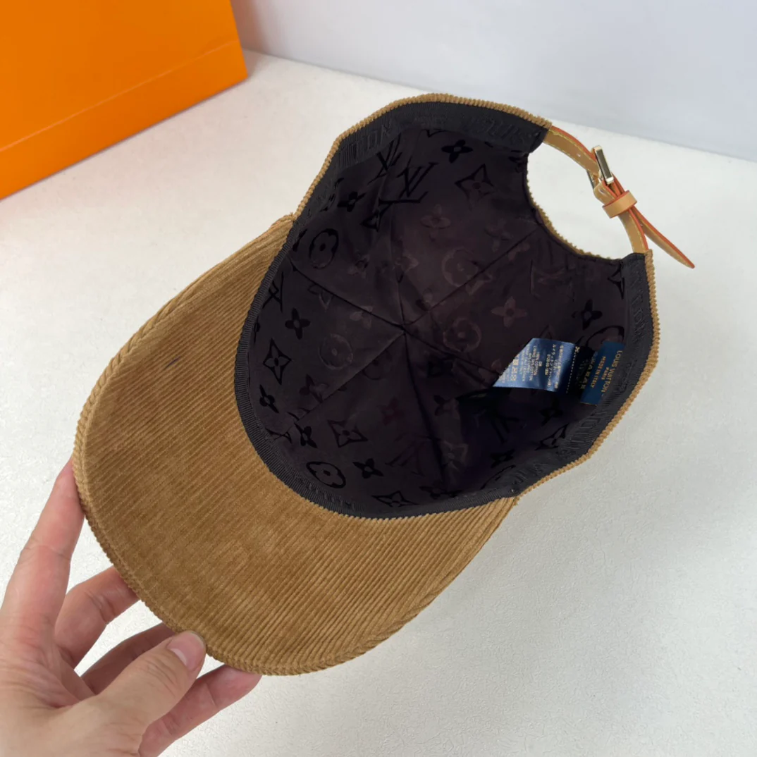 Corduroy embroidered baseball cap