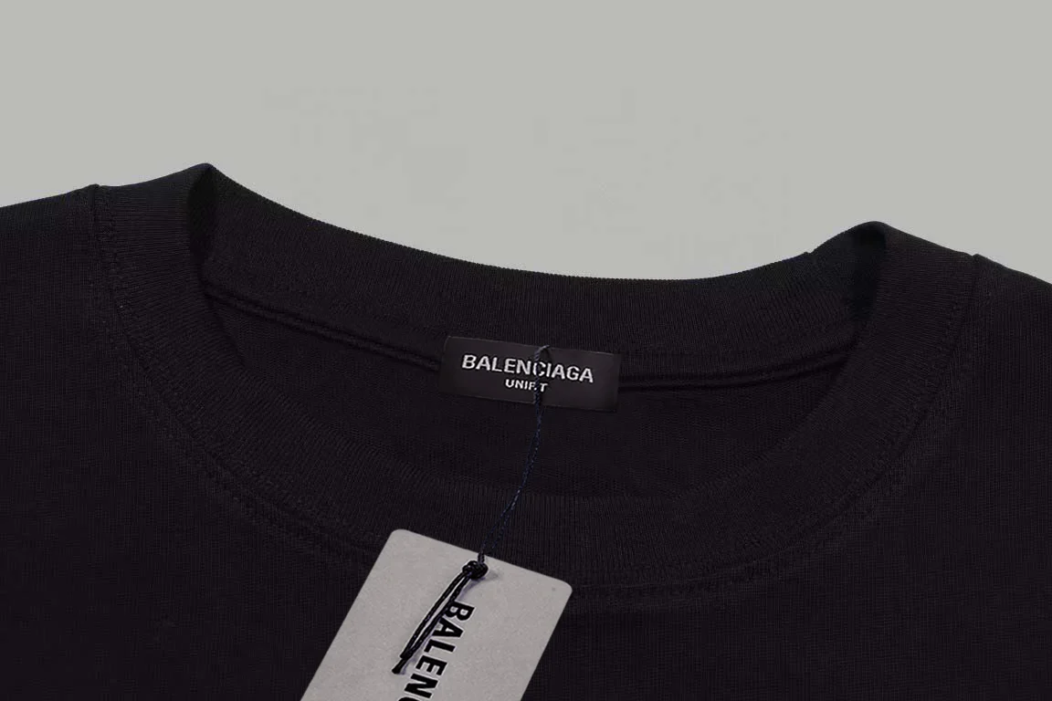 Co-branded printed sweatshirt