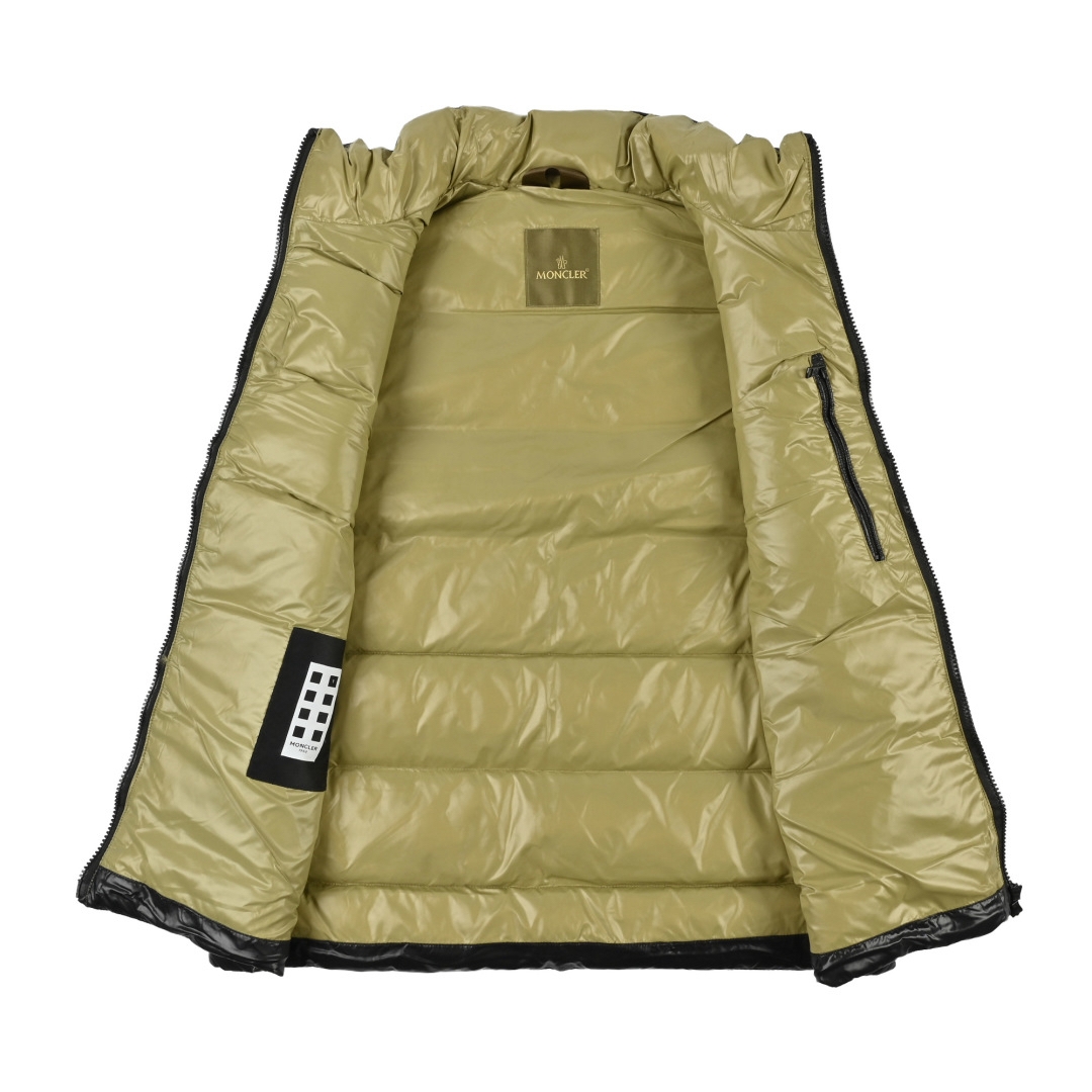 Stand collar zipper down vest