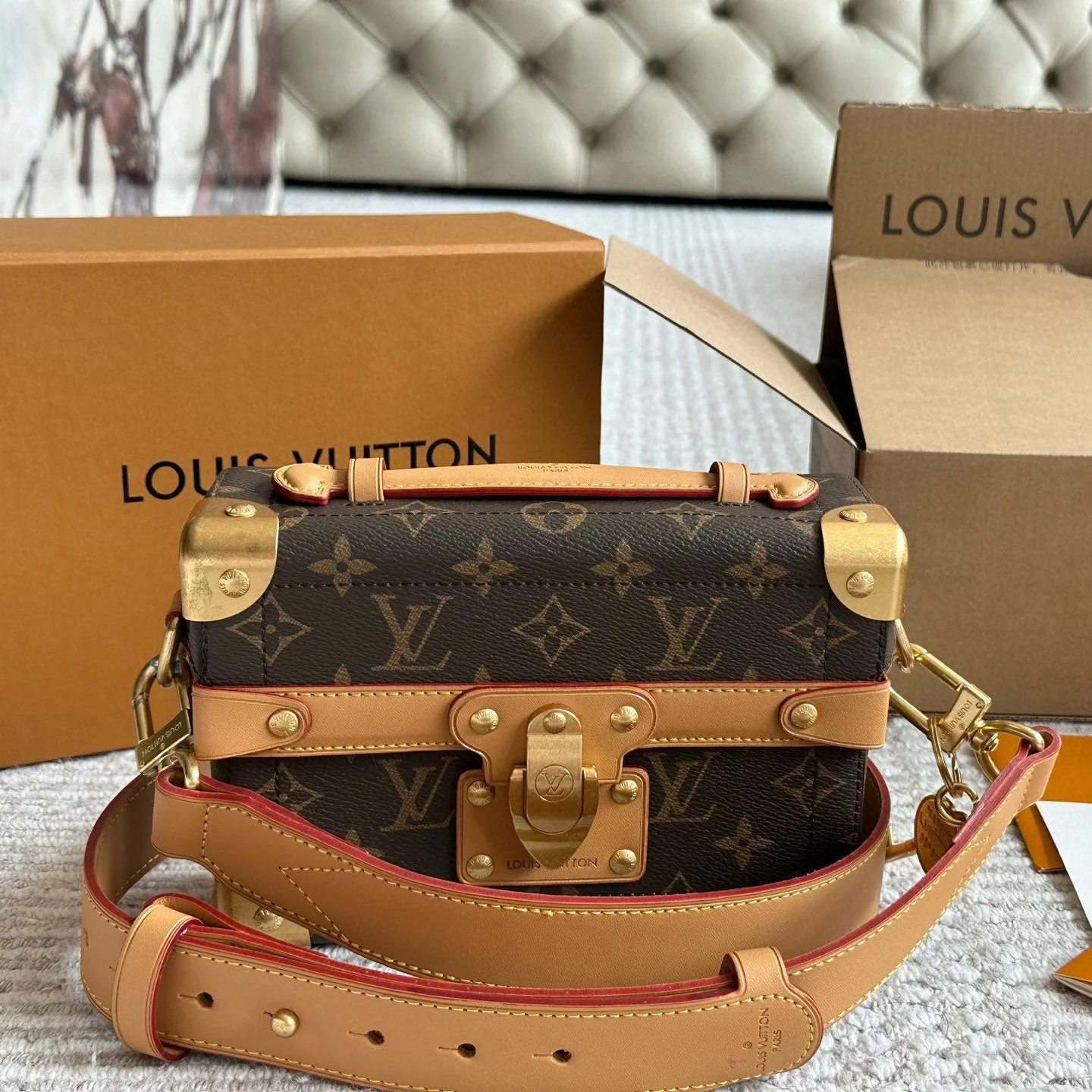 Men's Vintage Embossed Box Bag