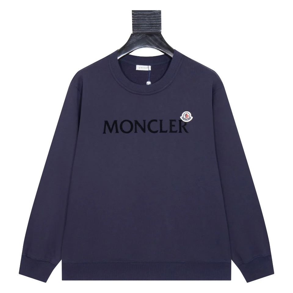 Flocked printed sweatshirt