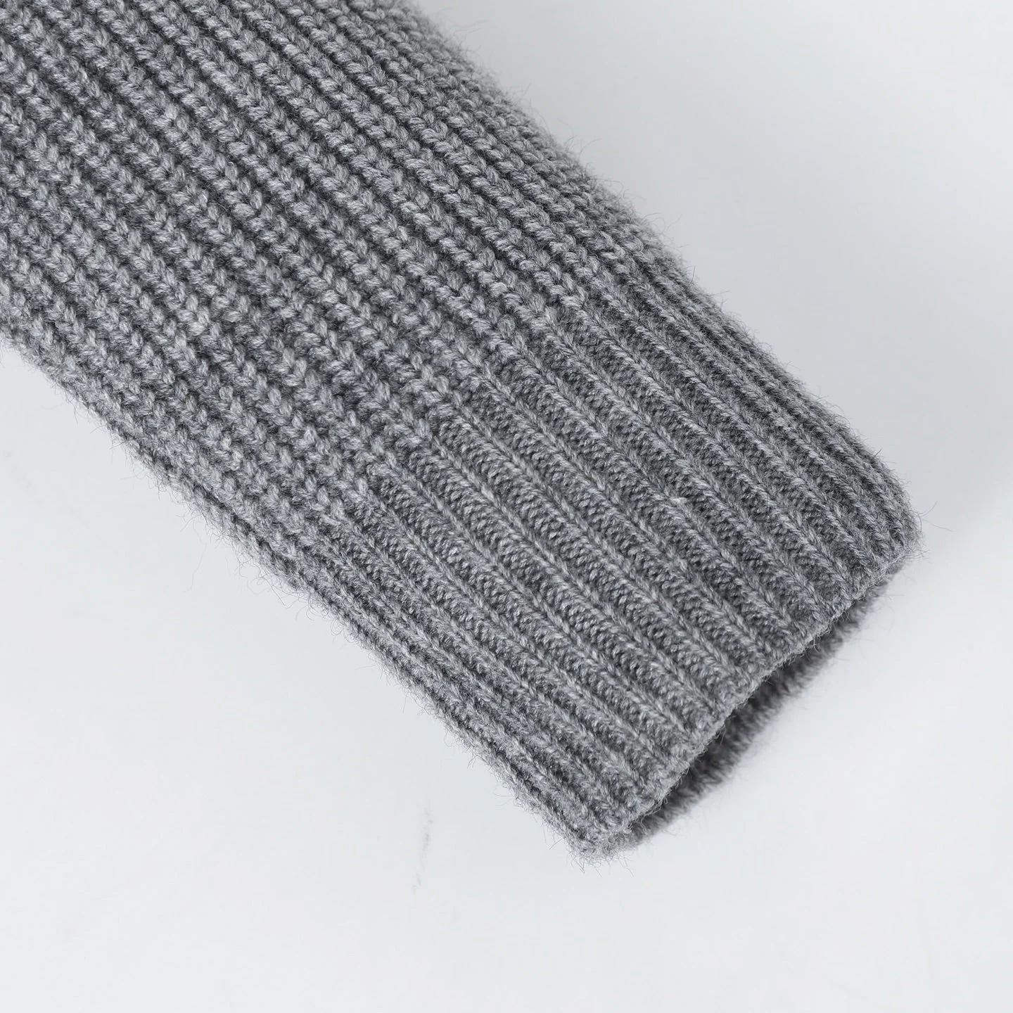 Arc de Triomphe wool sweater