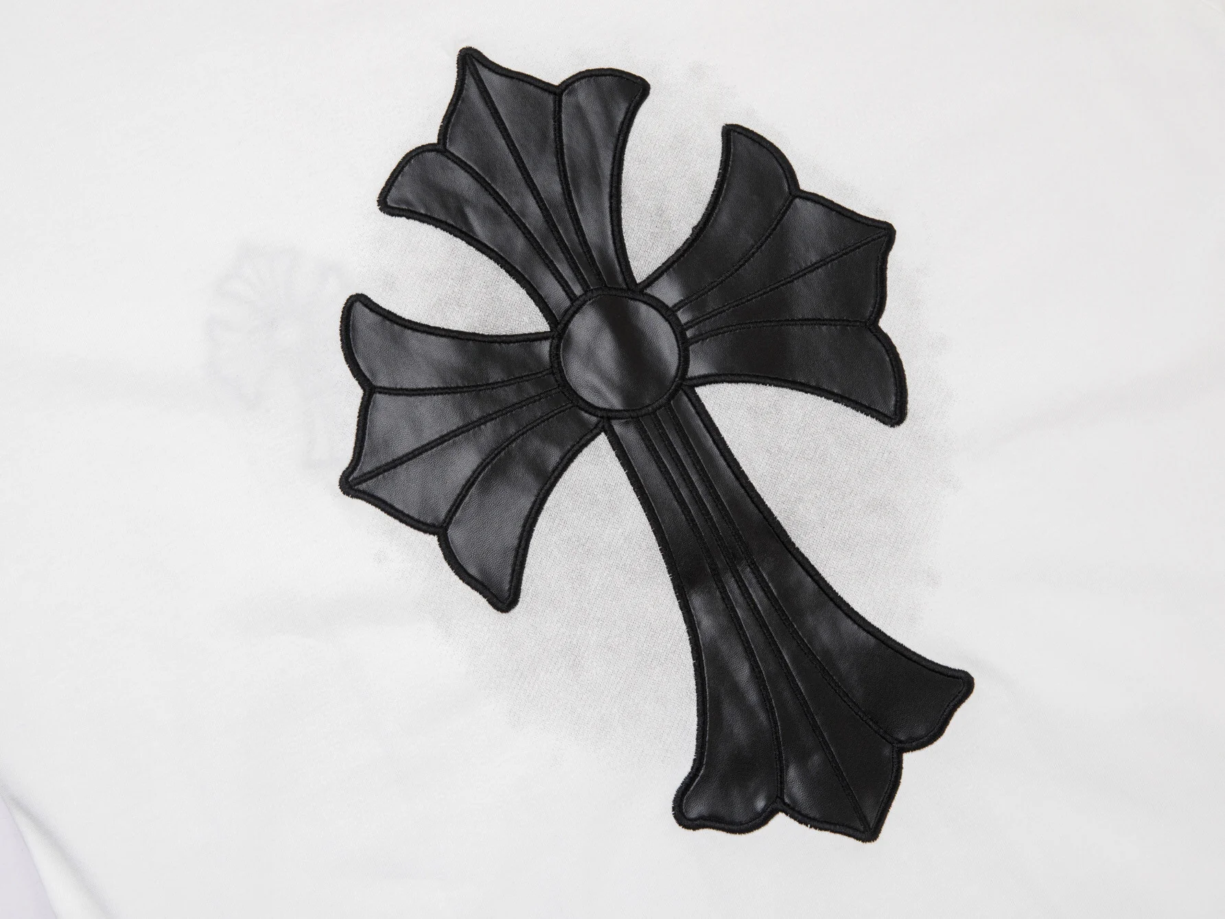 Double-sided embroidered T-shirt