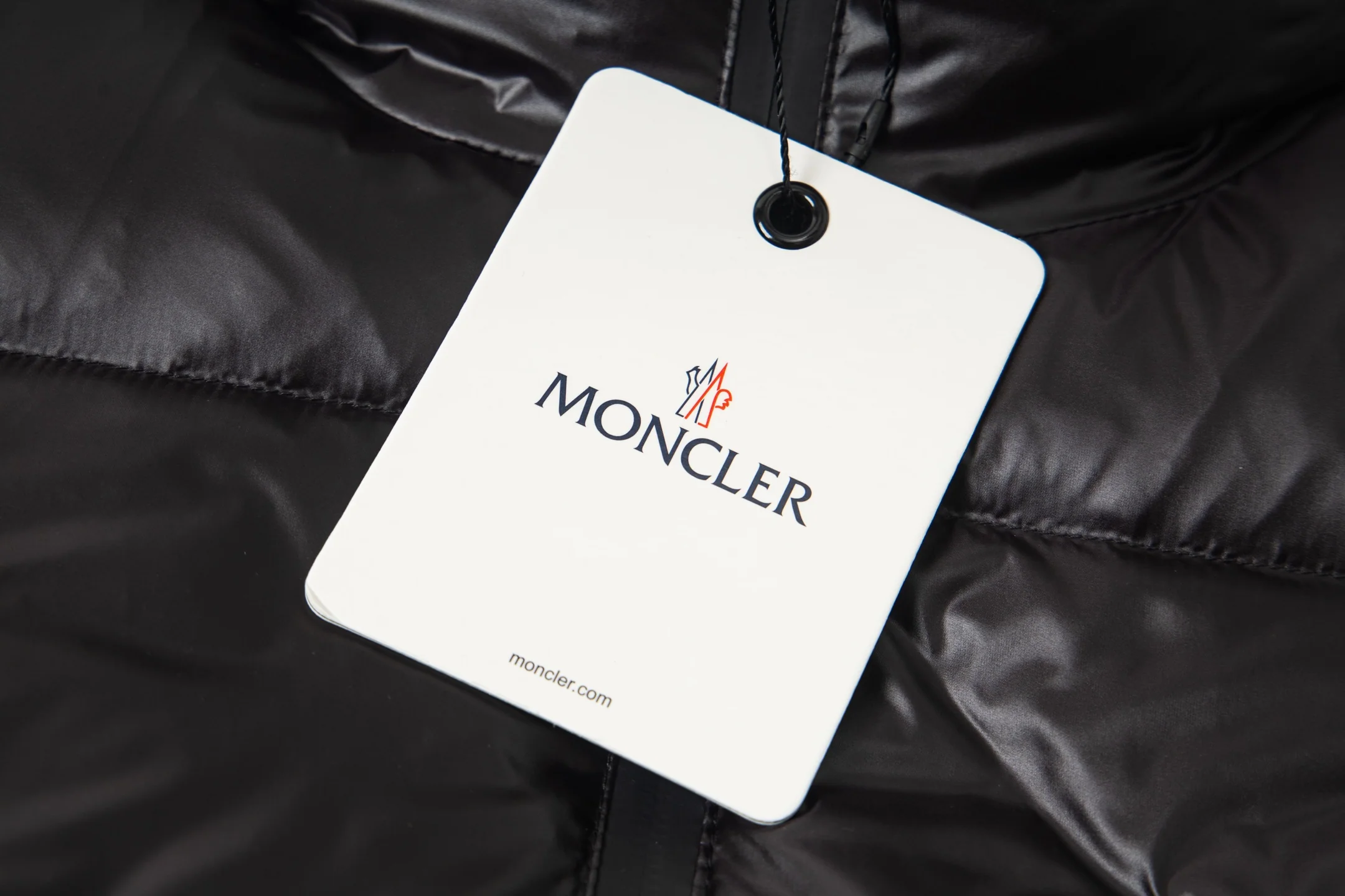 Printed hooded down jacket