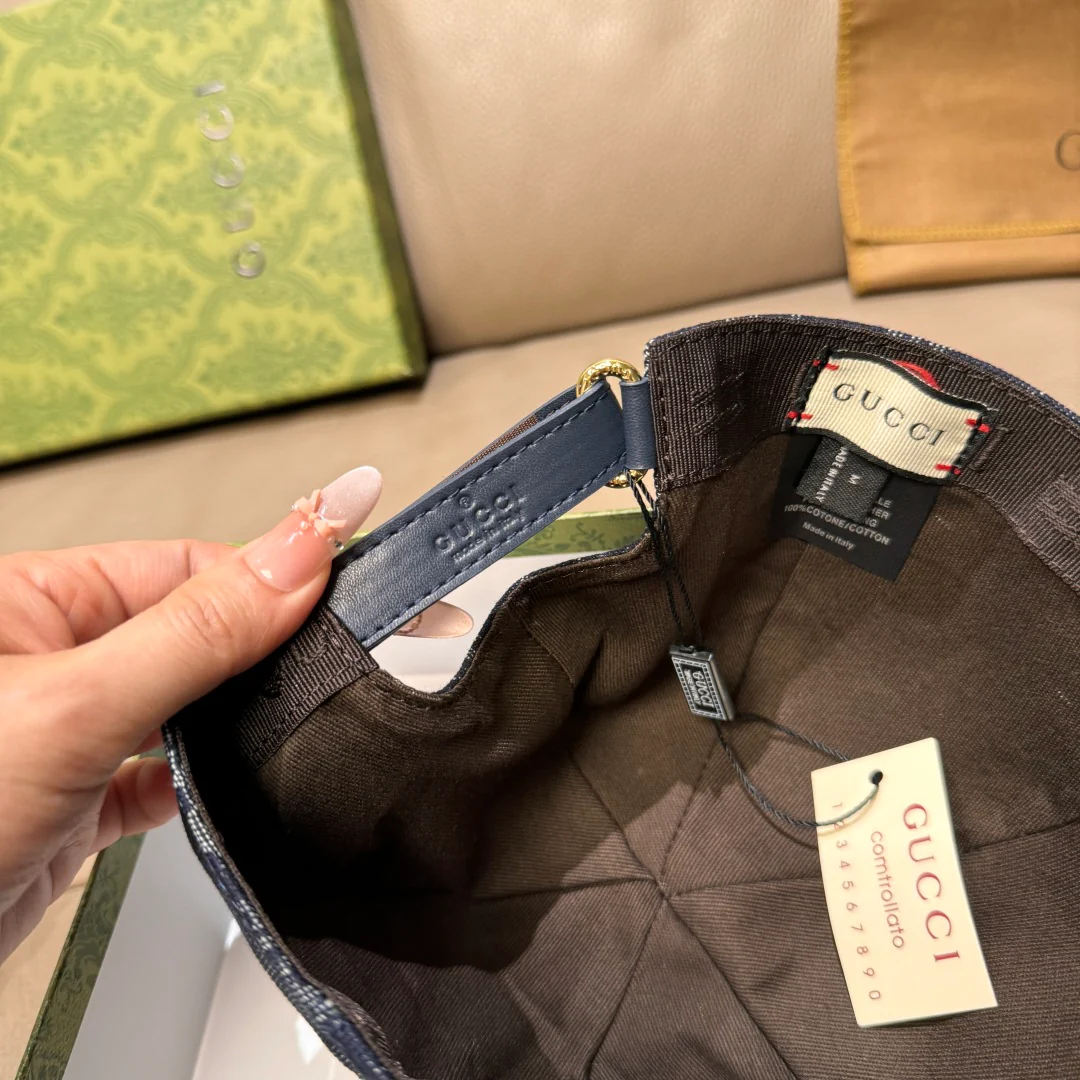 Stylish denim webbing baseball cap