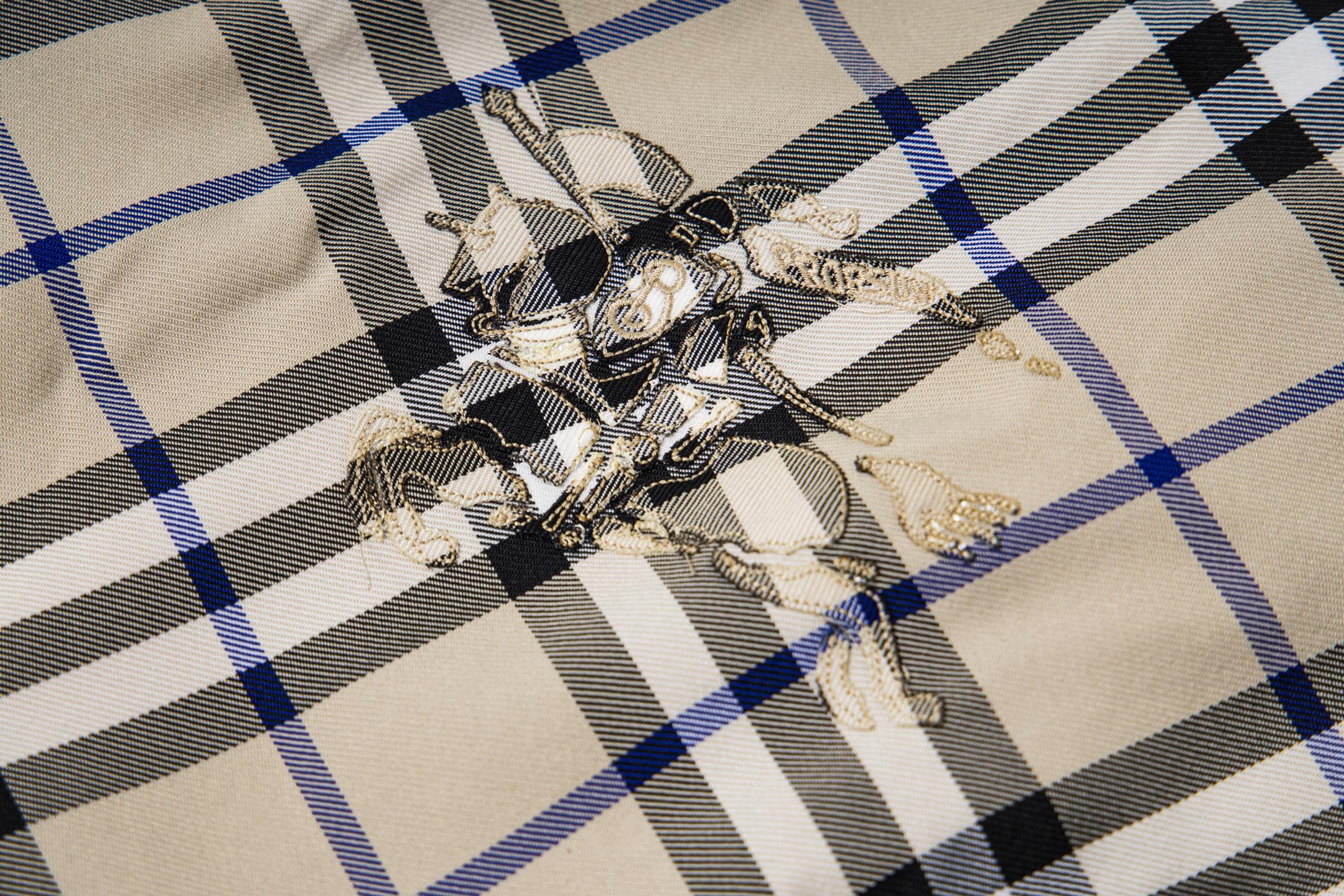 Nylon embroidered double-faced jacket