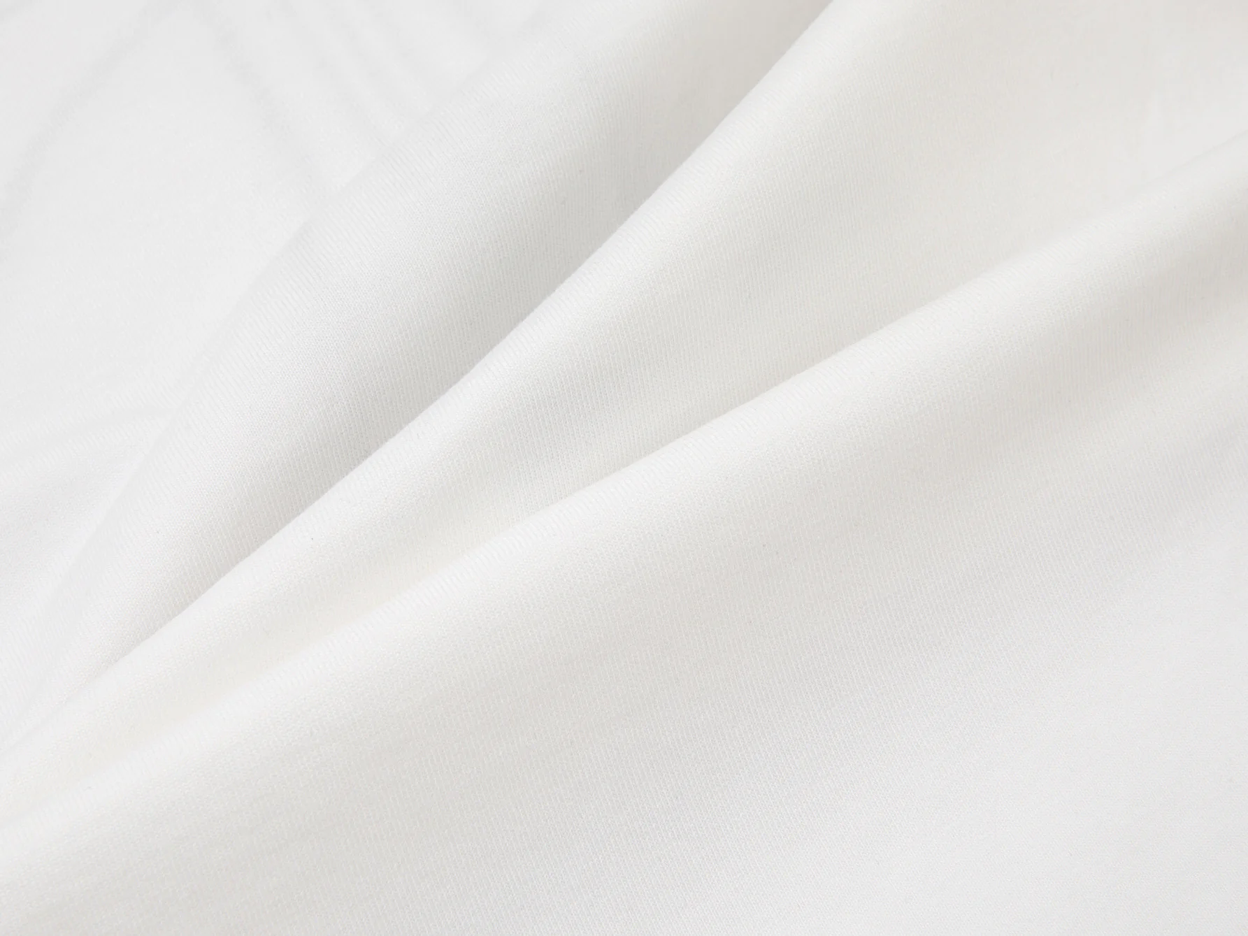 Double-sided embroidered T-shirt