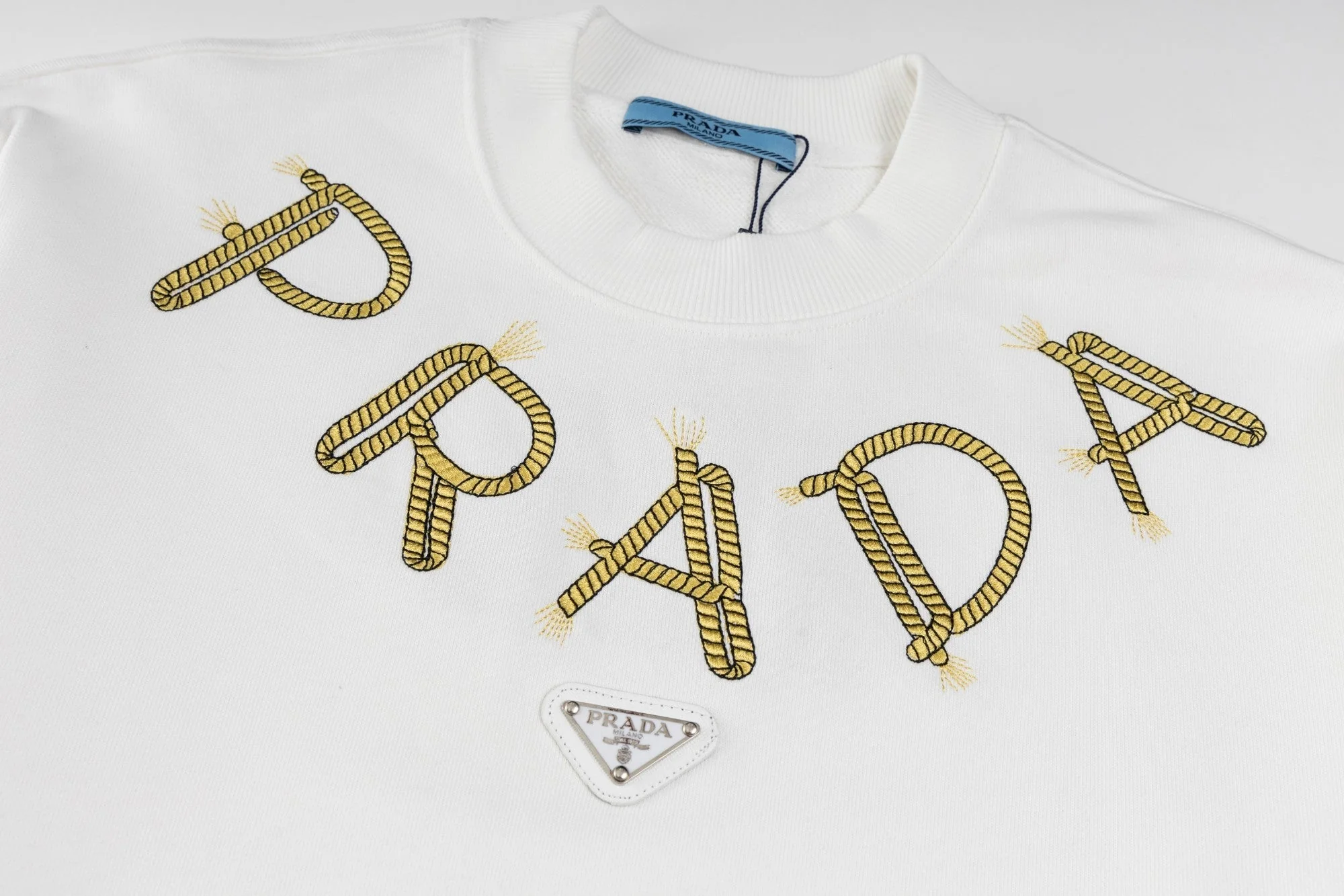 Embroidered crew neck cotton sweatshirt