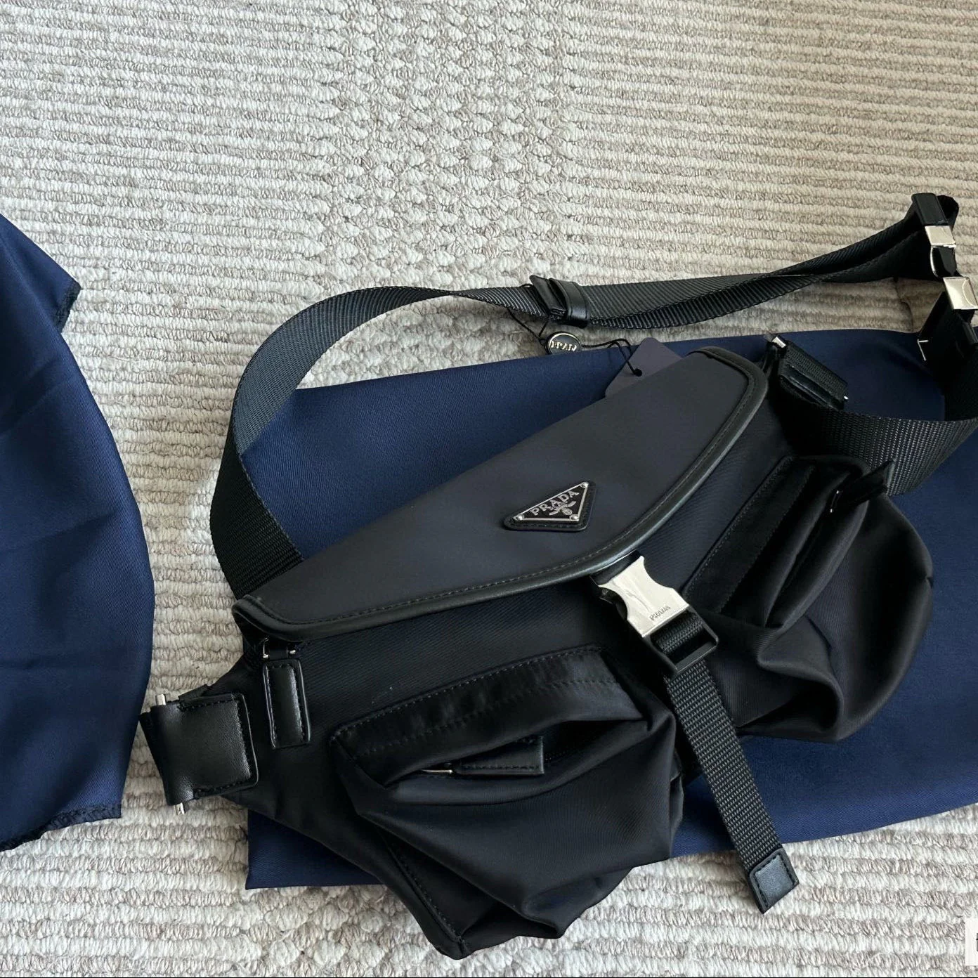 Stylish Nylon Waist Bag