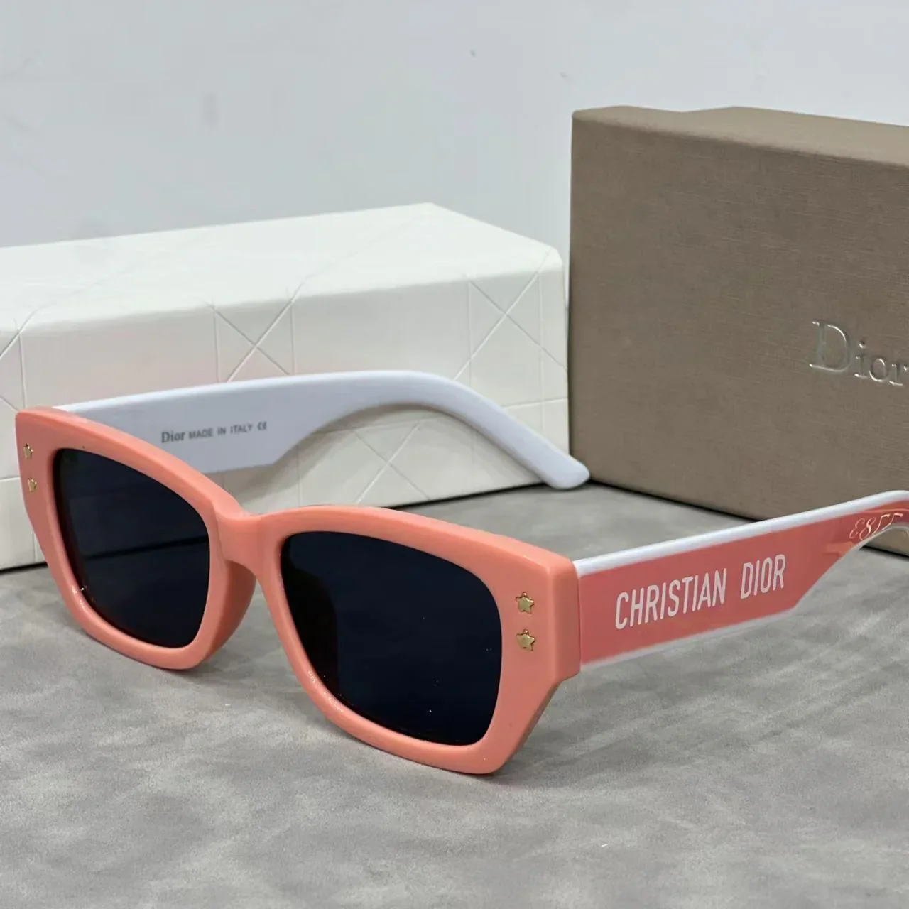 25 Stylish Square-Frame Printed Sunglasses for Men and Women