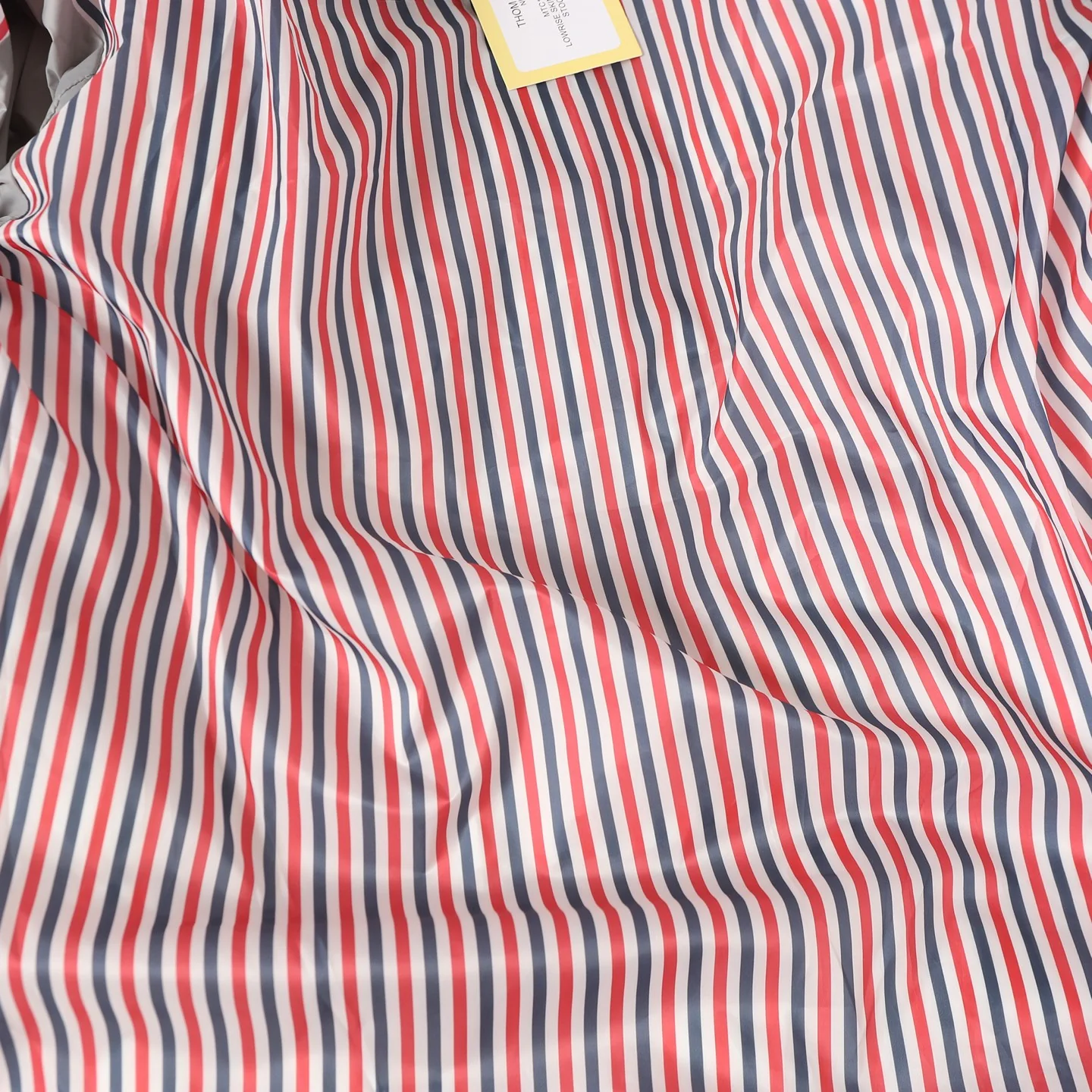 Web hooded down jacket