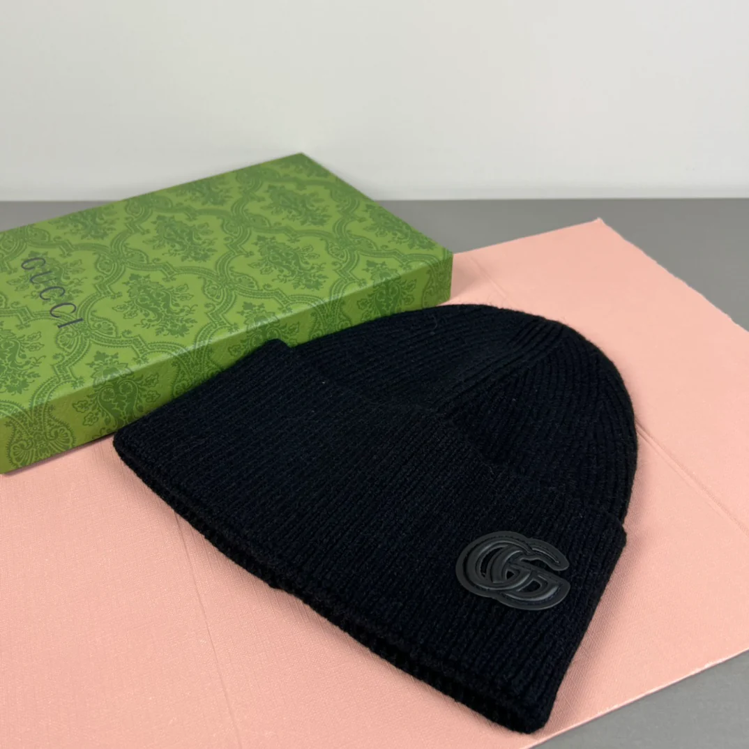 Stylish Cashmere Knit Beanie