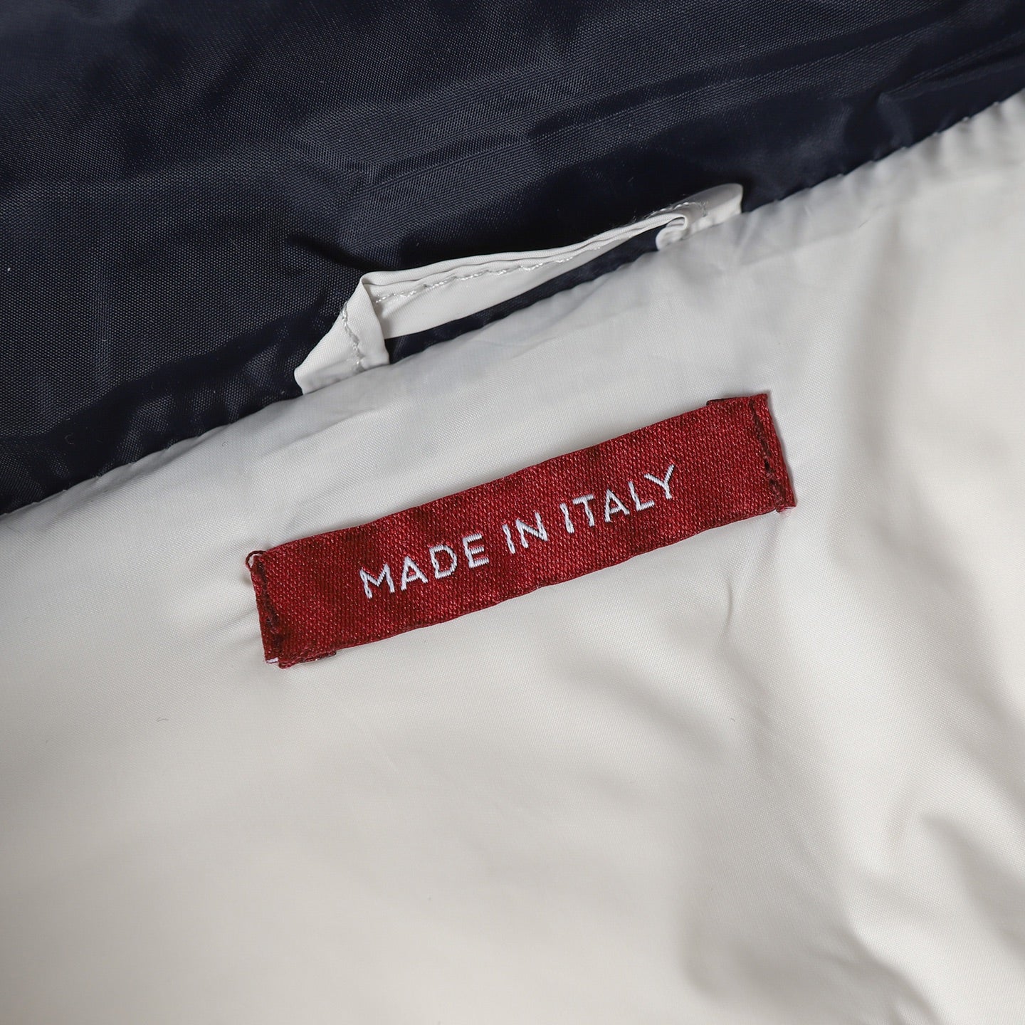 Detachable hooded down jacket