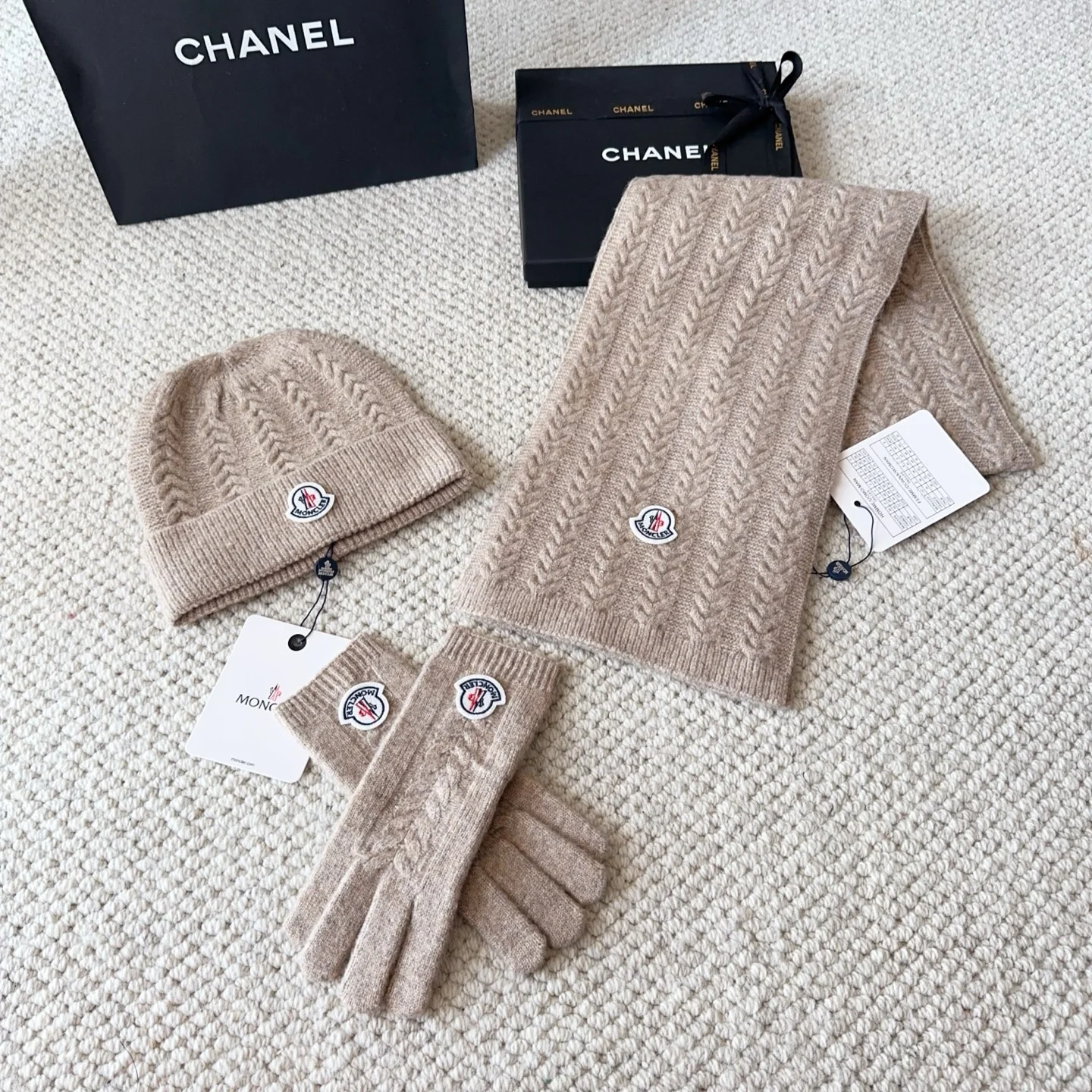 Embroidery knitted scarf hat gloves set