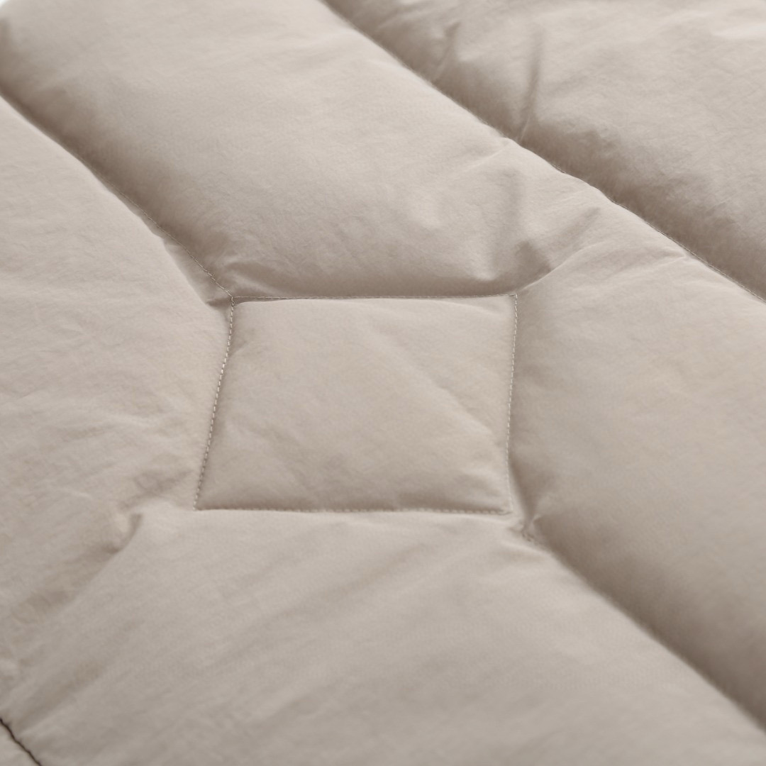 High-necked down vest