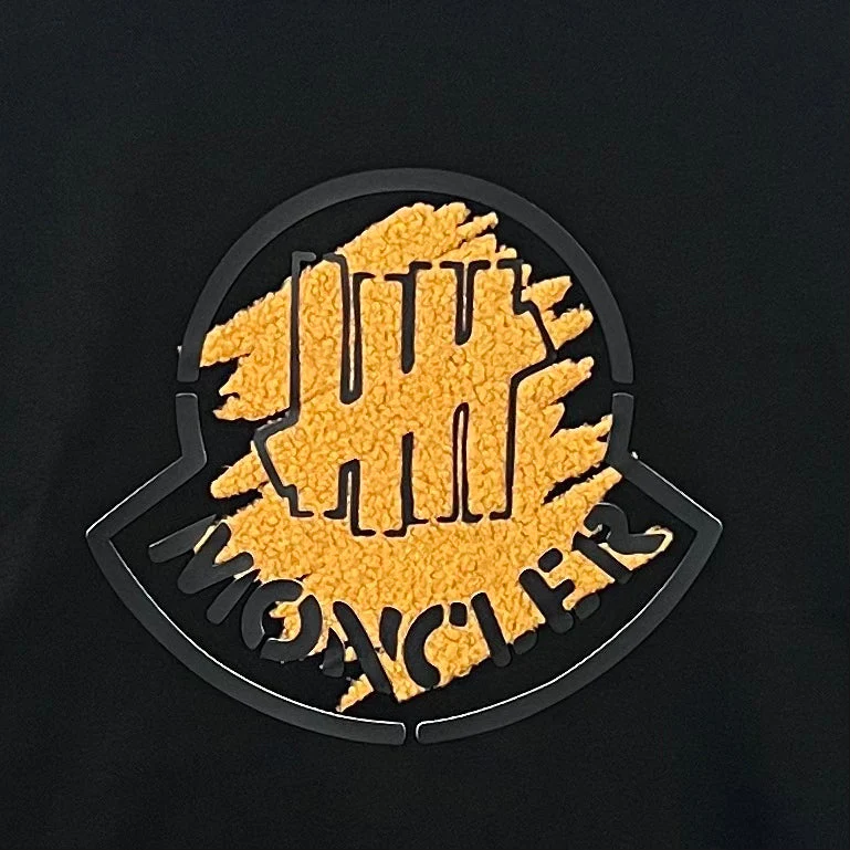 Fashionable Fleece Badge Sweatshirt