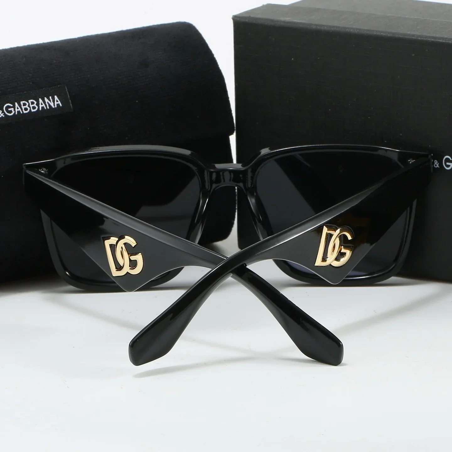 6 colors of fashionable and popular triangle-leg sunglasses  4258