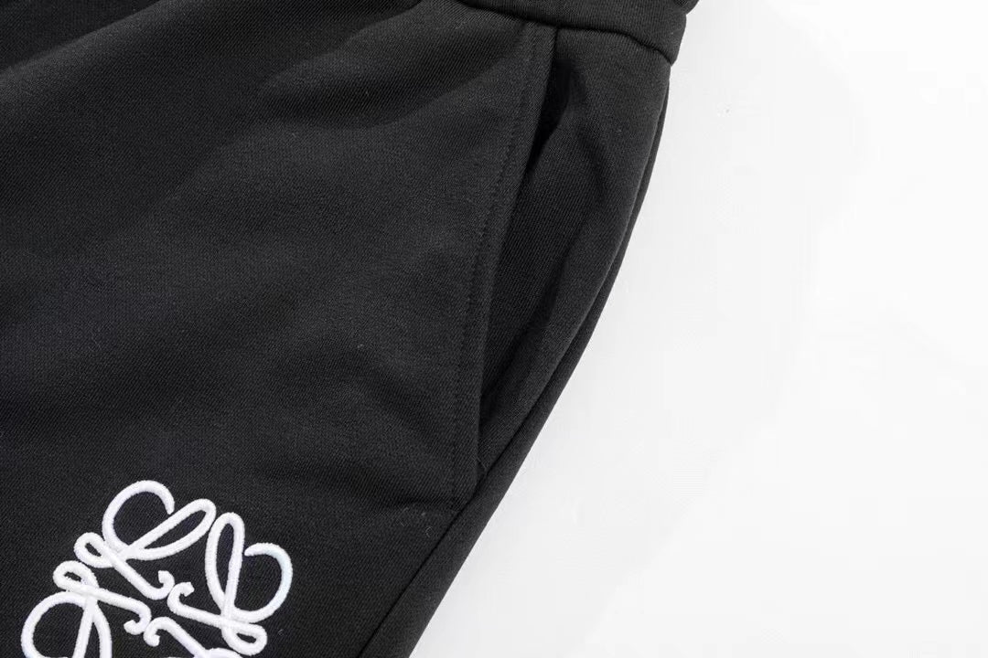 Embroidered cotton shorts