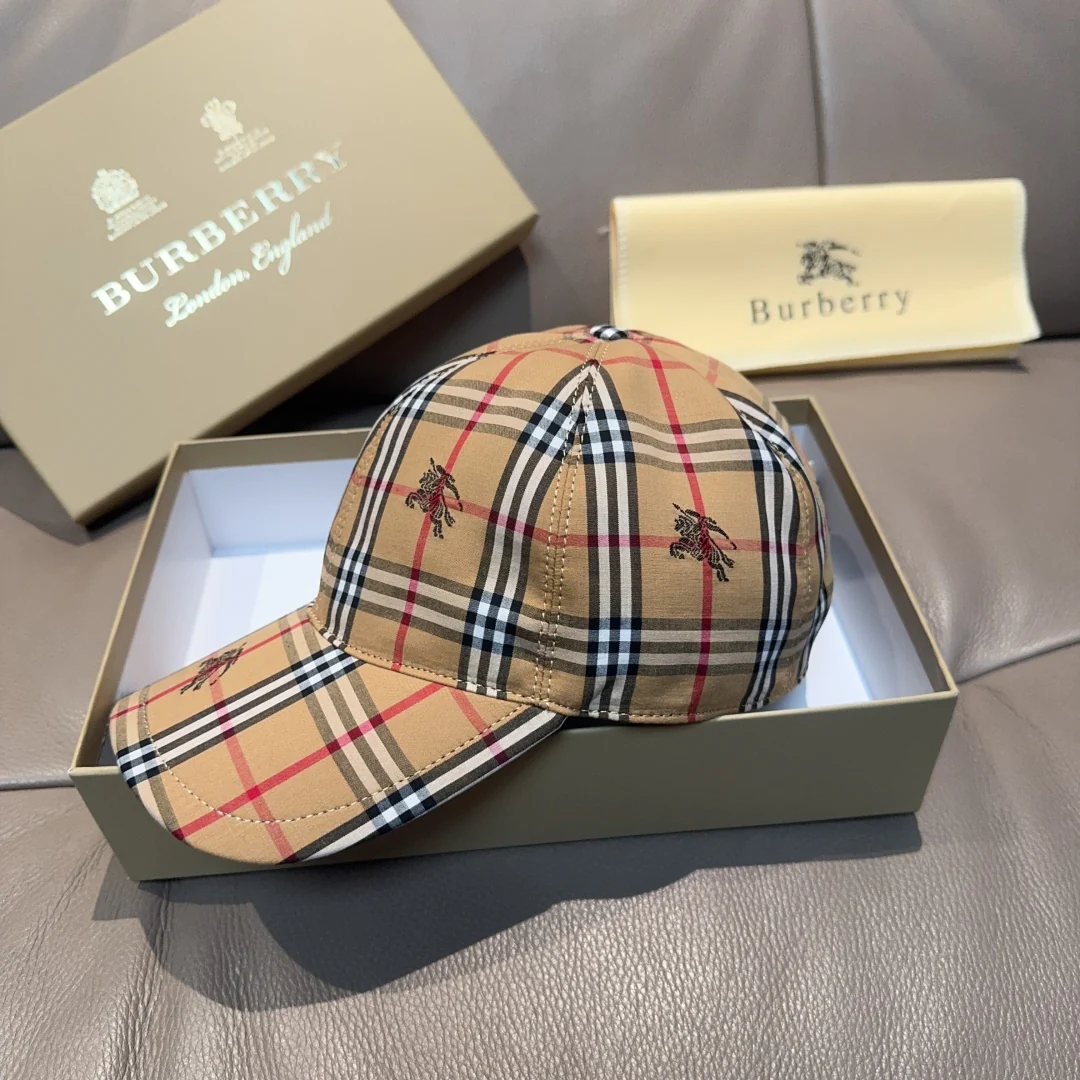 Plaid printed baseball cap