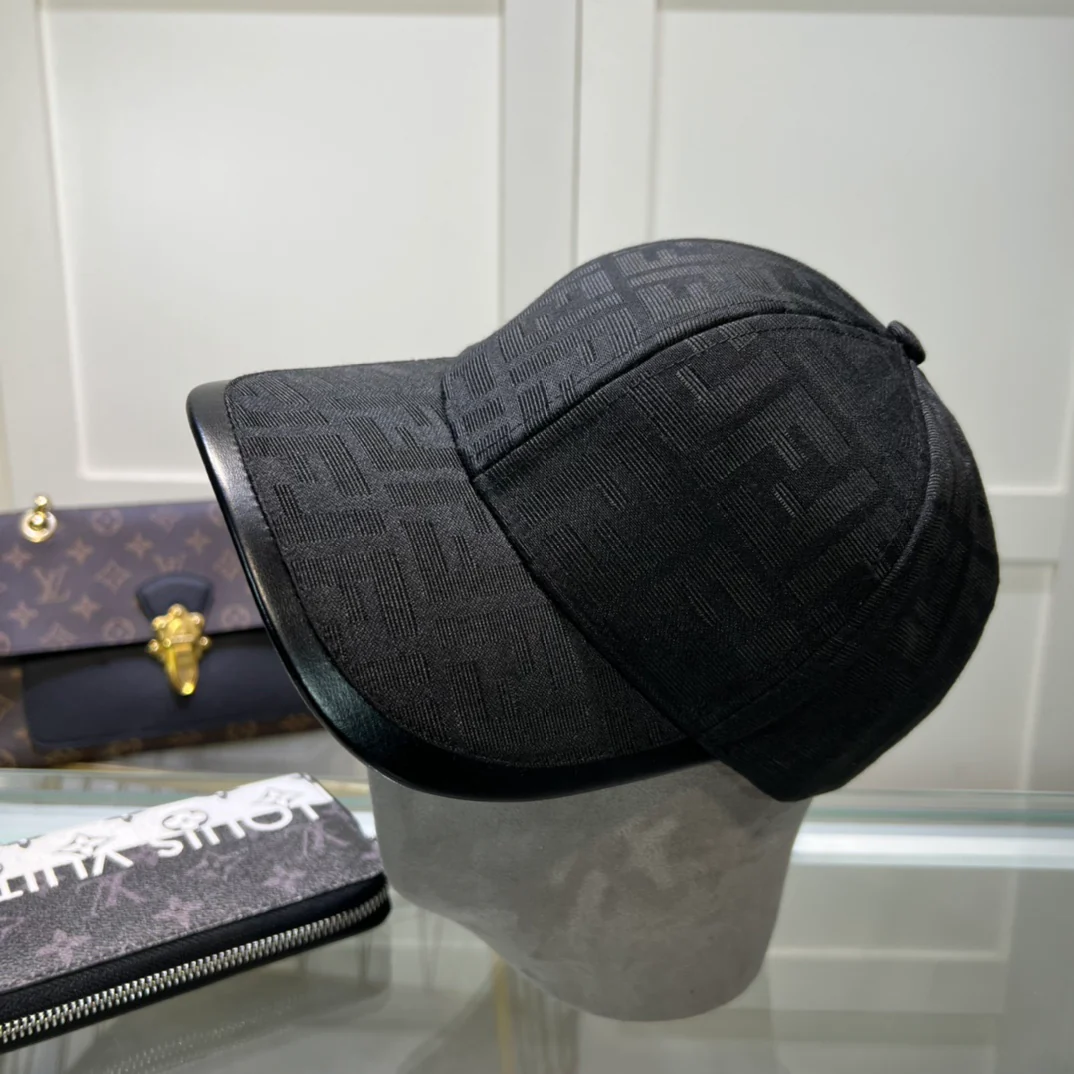 Fashion jacquard baseball cap