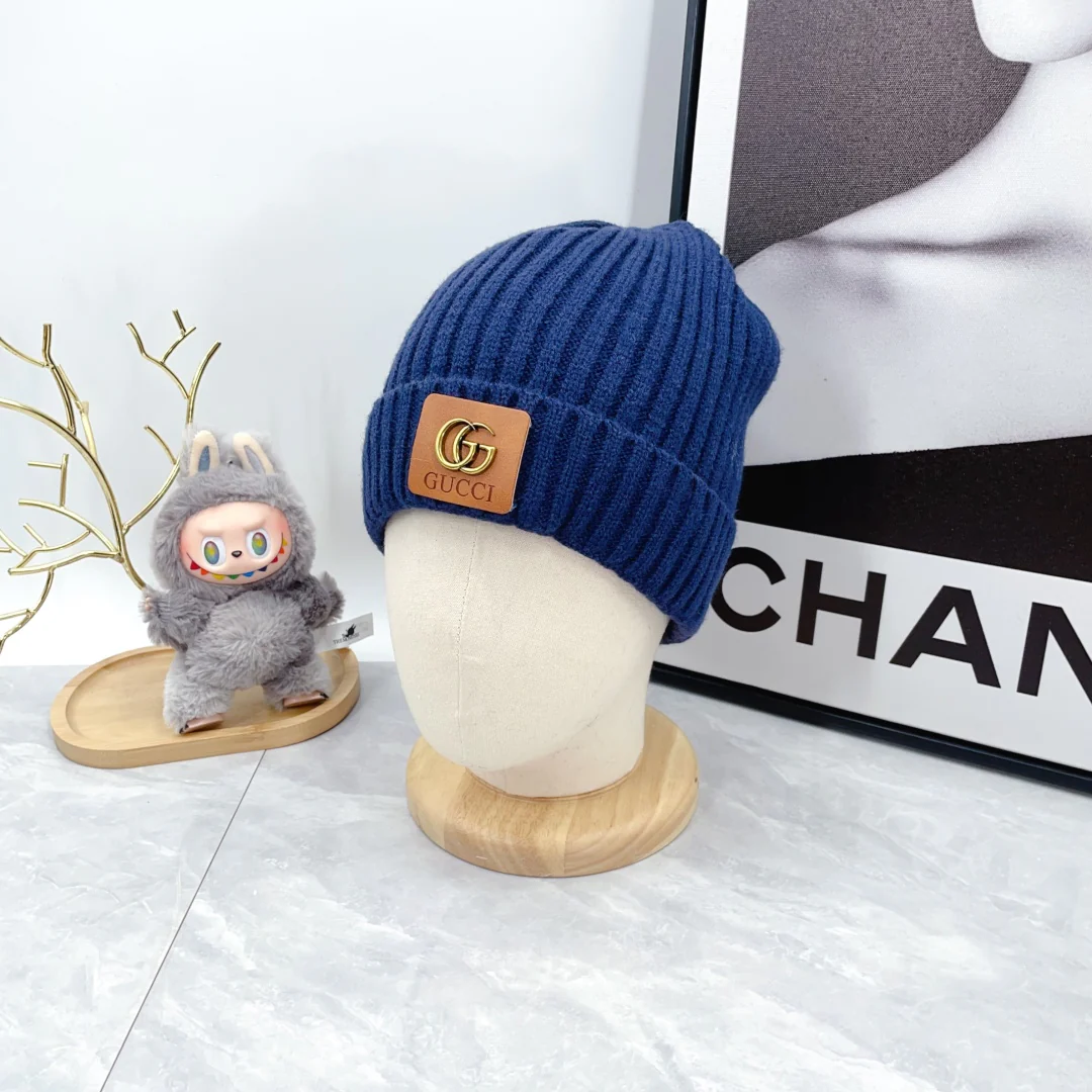 Metal Letters knitted scarf hat gloves set