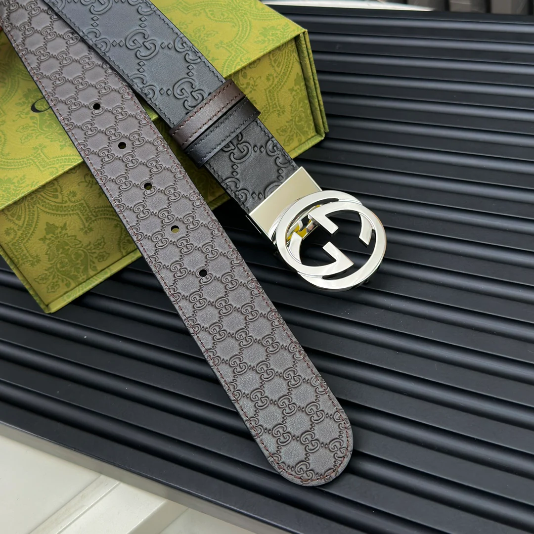 Double-sided embossed leather belt