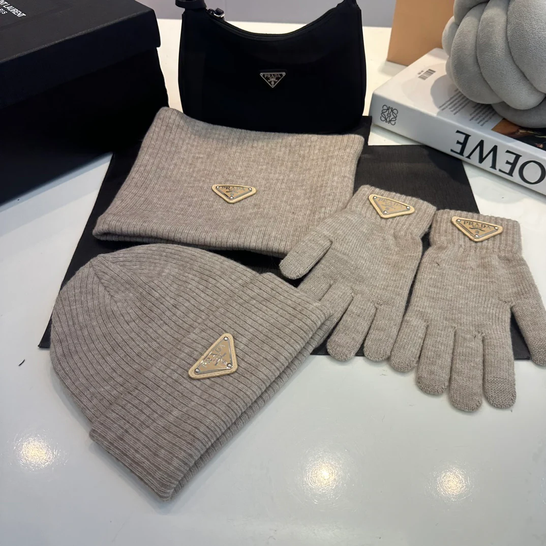 Triangle knitted scarf hat gloves set