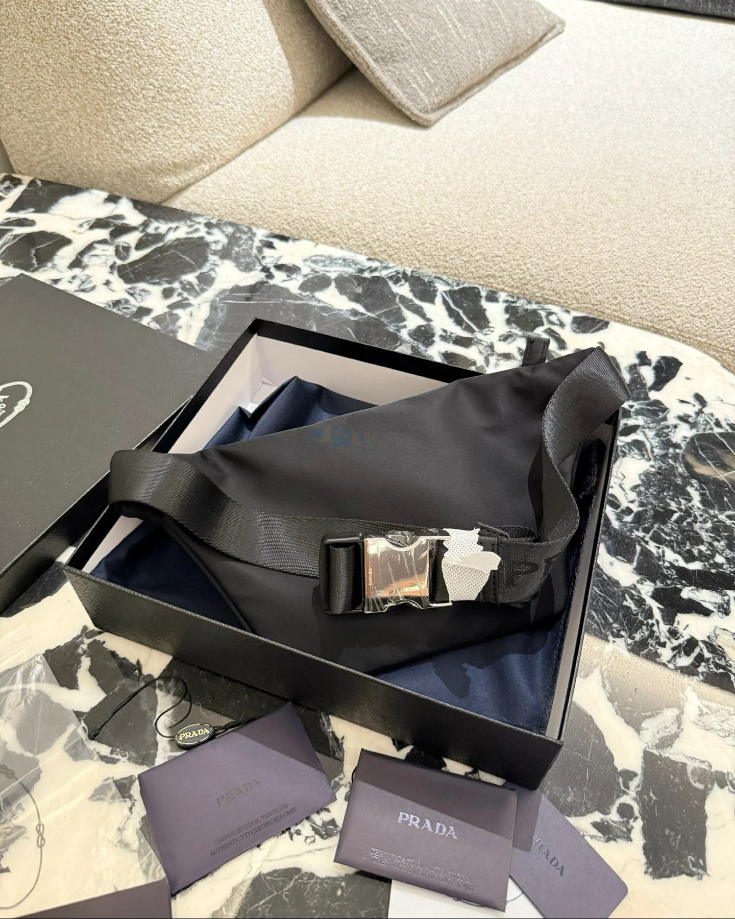 Unisex nylon waist bag