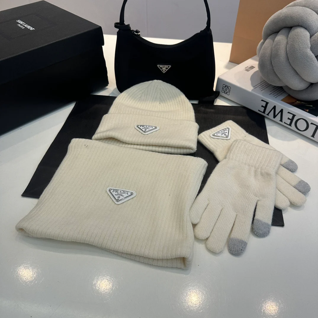 Triangle knitted scarf hat gloves set