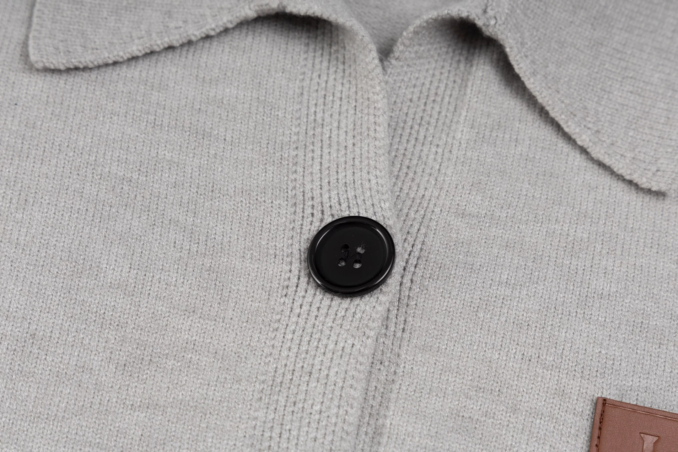 Cashmere embroidered jacket