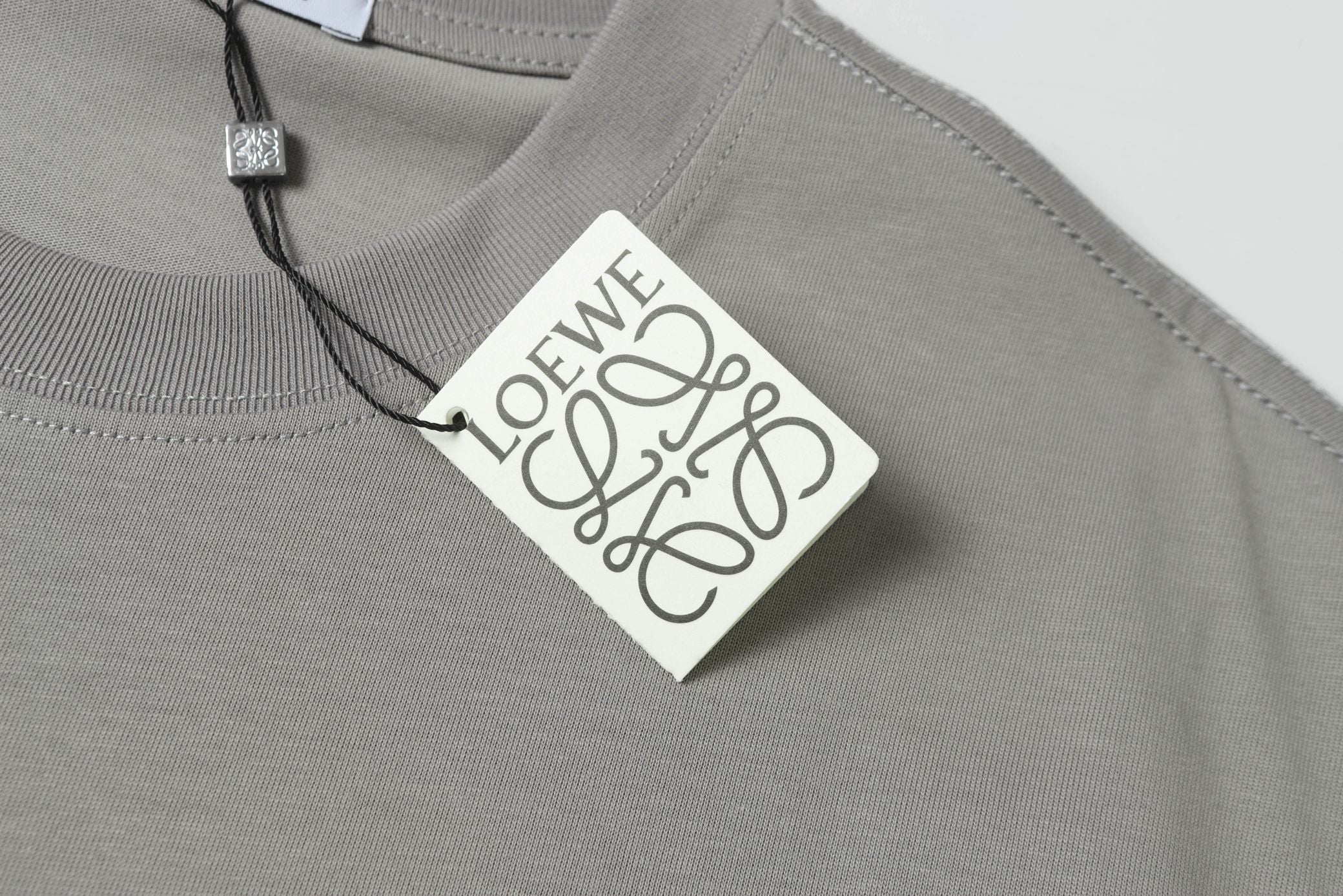 Embroidered crew neck cotton T-shirt