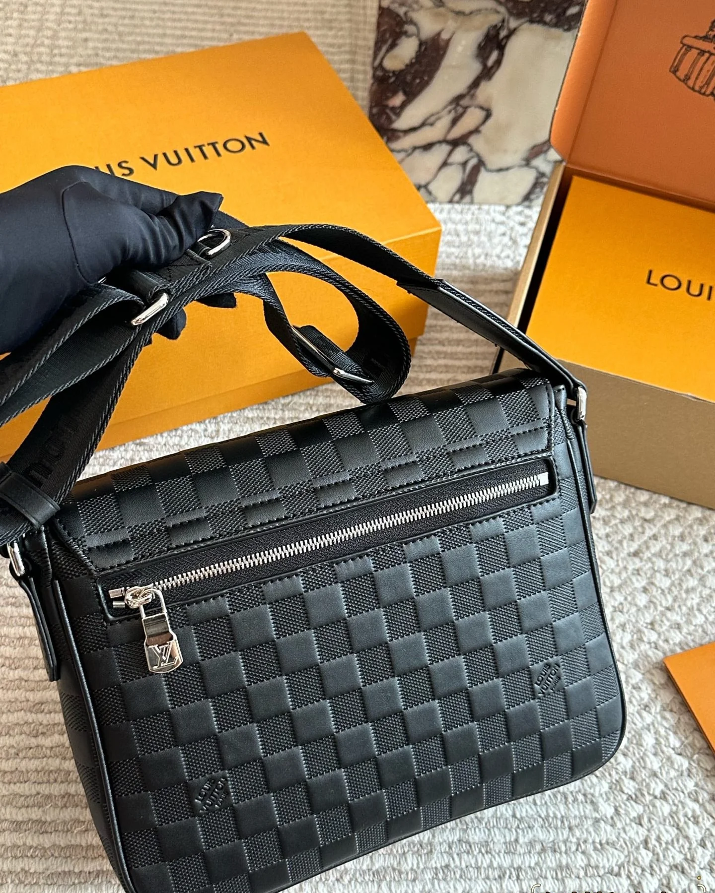 Men's Black Plaid Messenger Bag