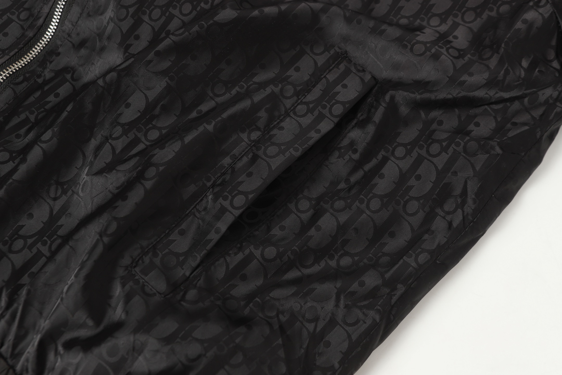 All-over print patchwork hooded jacket